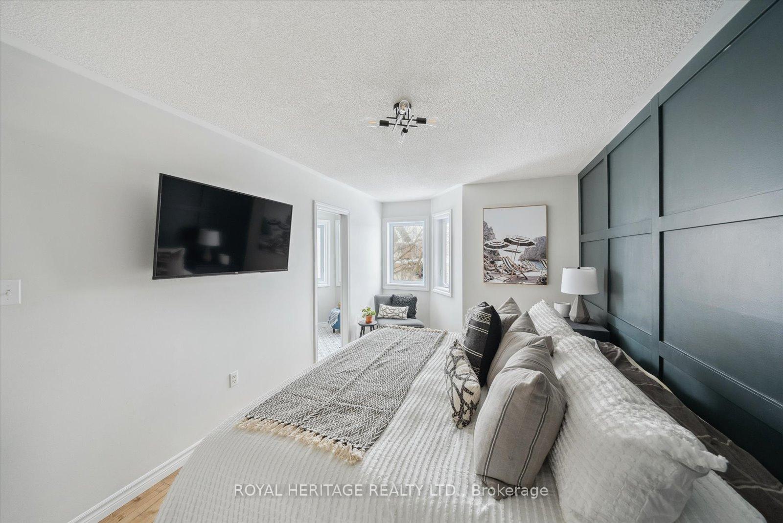 Photo 13 of 64 Zachary Place, Whitby, Brooklin — HOMEH
