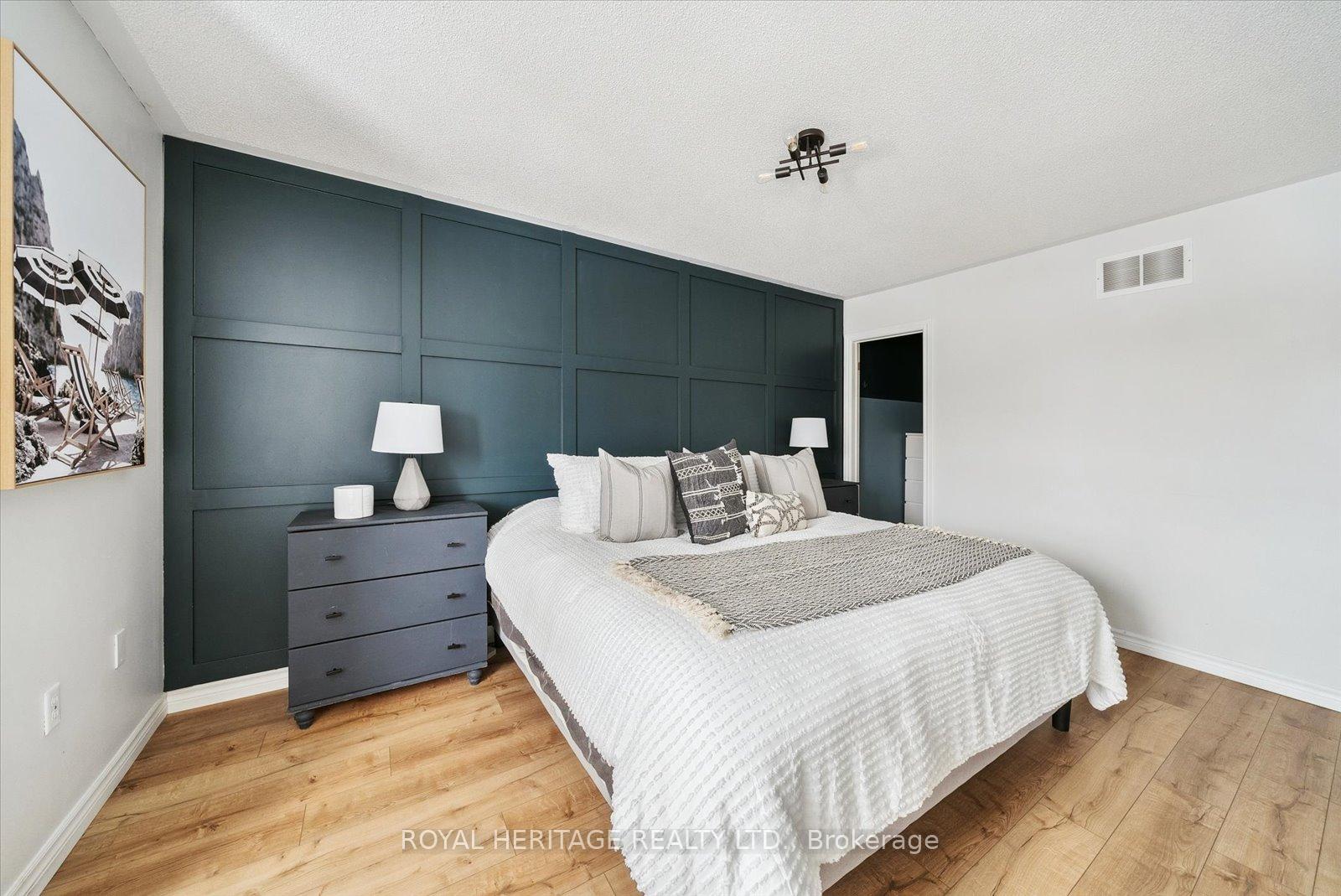 Photo 14 of 64 Zachary Place, Whitby, Brooklin — HOMEH