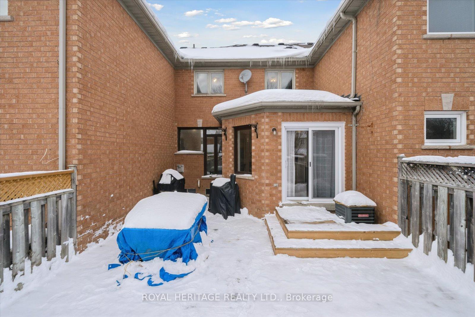 Photo 32 of 64 Zachary Place, Whitby, Brooklin — HOMEH
