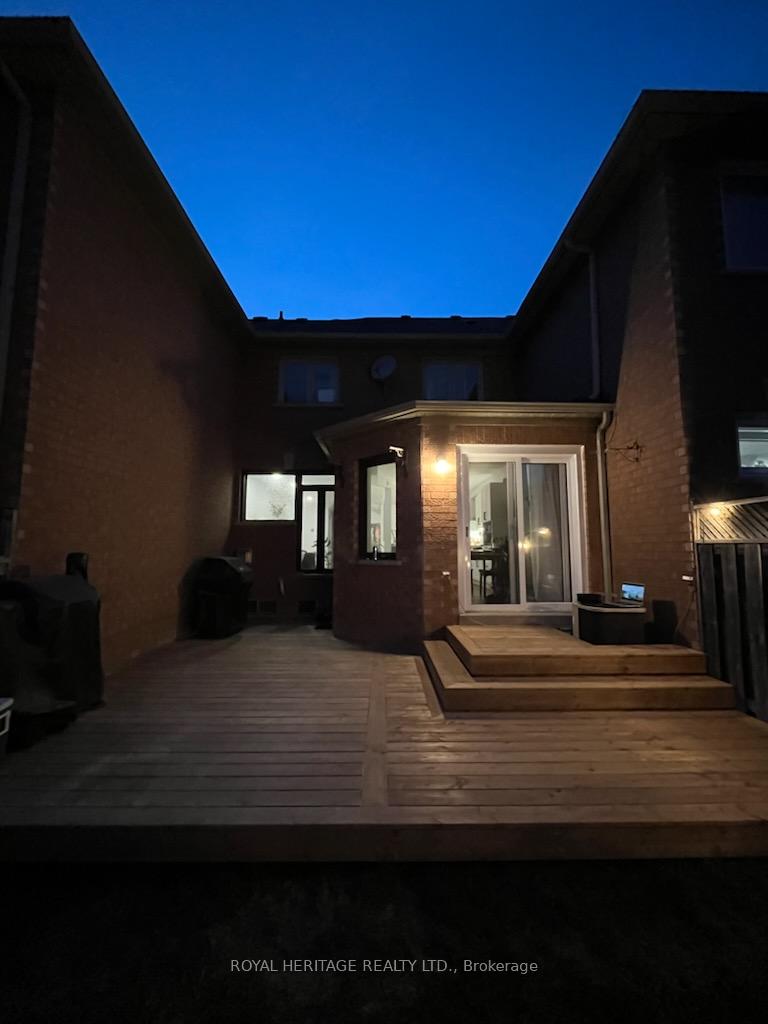 Photo 33 of 64 Zachary Place, Whitby, Brooklin — HOMEH