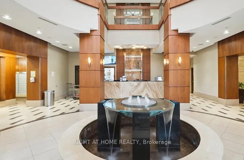 Photo 3 of Unit 1103, 10 Northtown Way E, North York, Willowdale East — HOMEH
