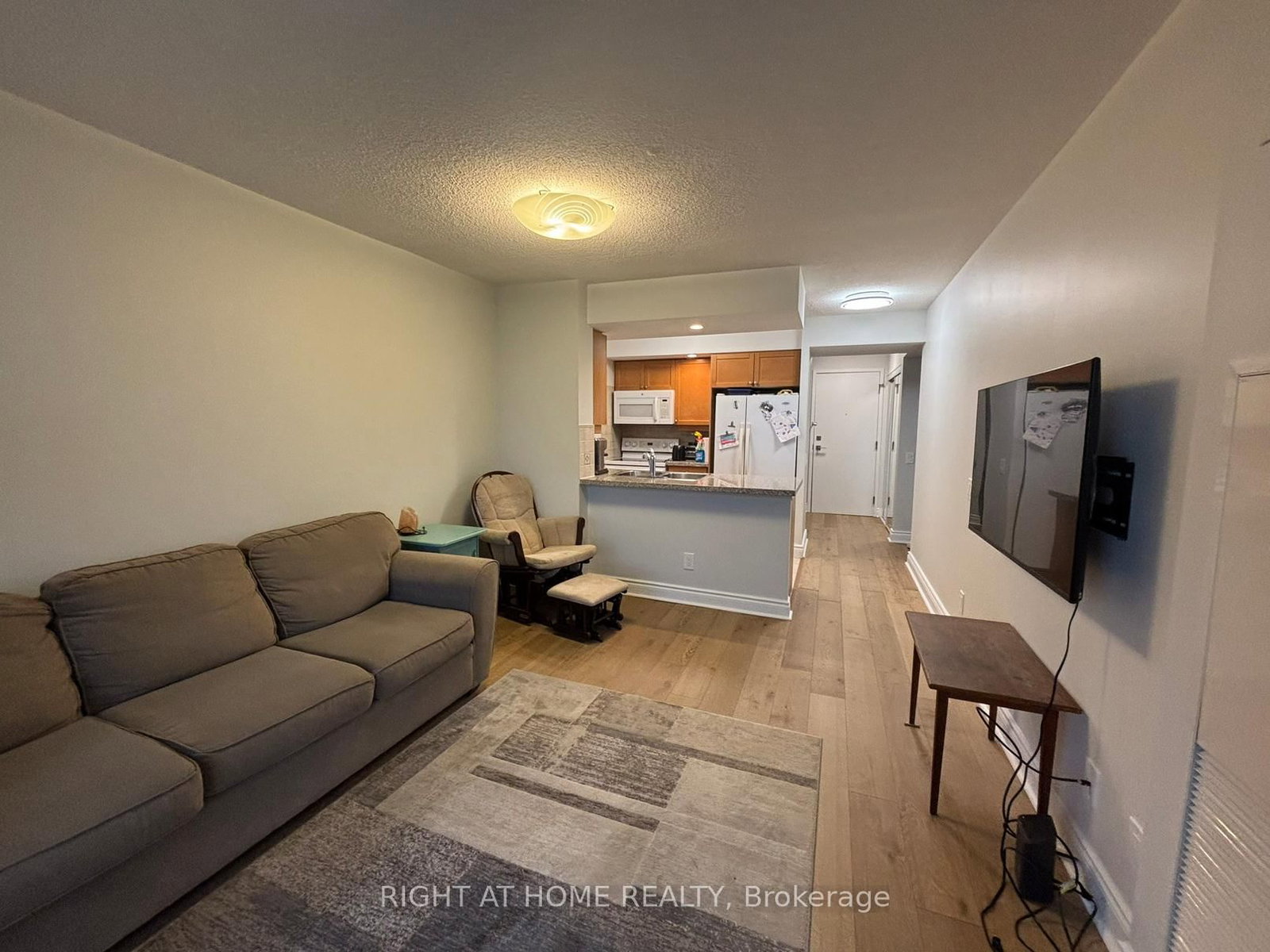 Photo 8 of Unit 1103, 10 Northtown Way E, North York, Willowdale East — HOMEH