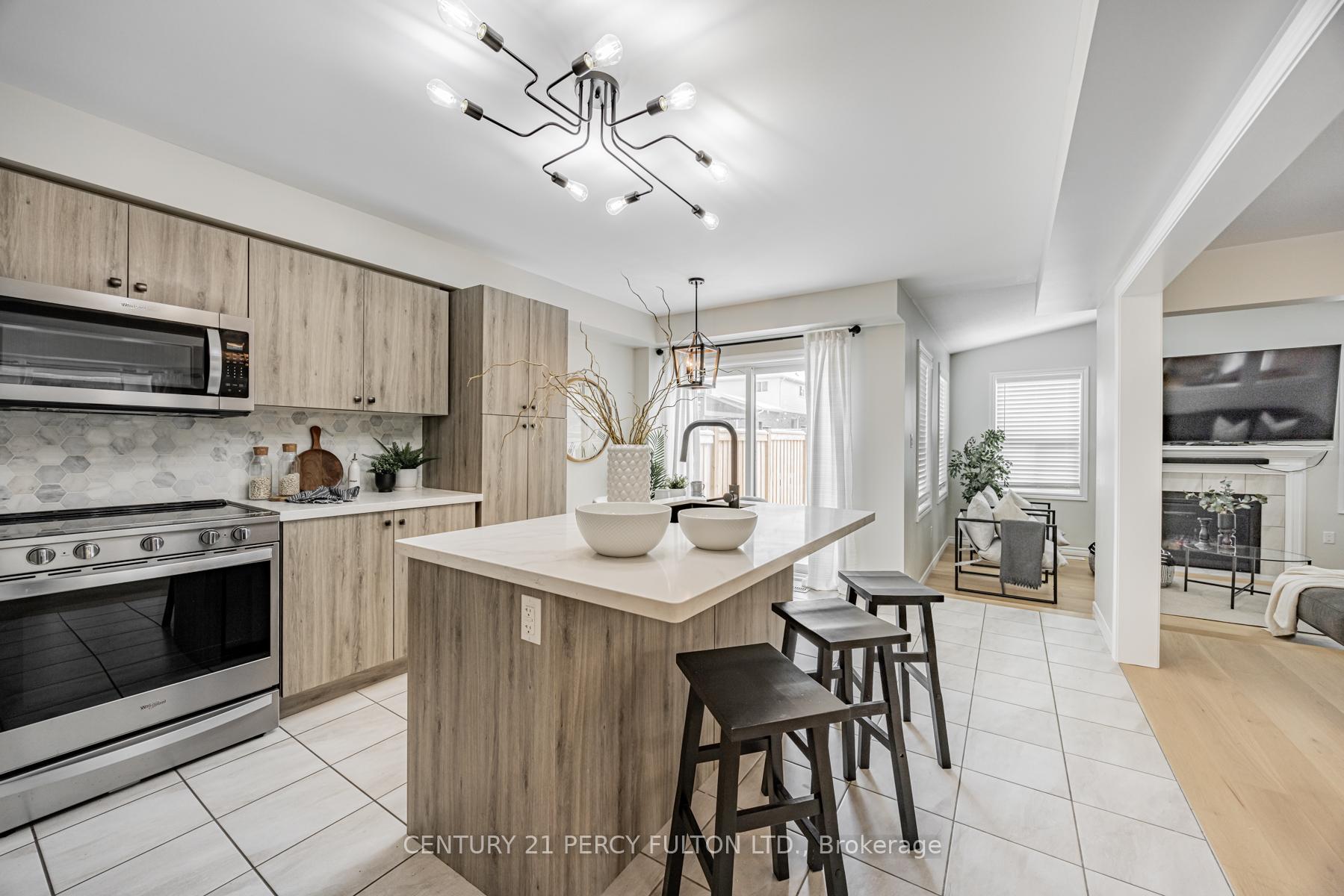 Photo 5 of 1481 Dunedin Crescent, Oshawa, Taunton — HOMEH