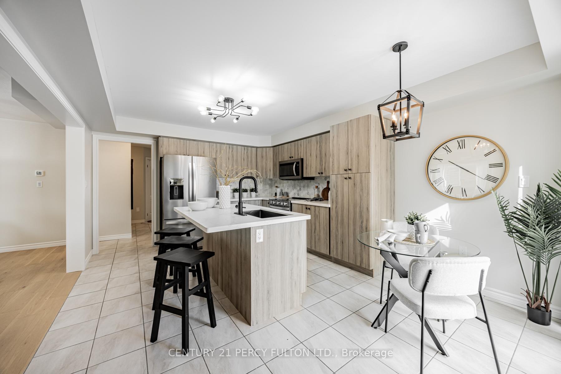 Photo 8 of 1481 Dunedin Crescent, Oshawa, Taunton — HOMEH
