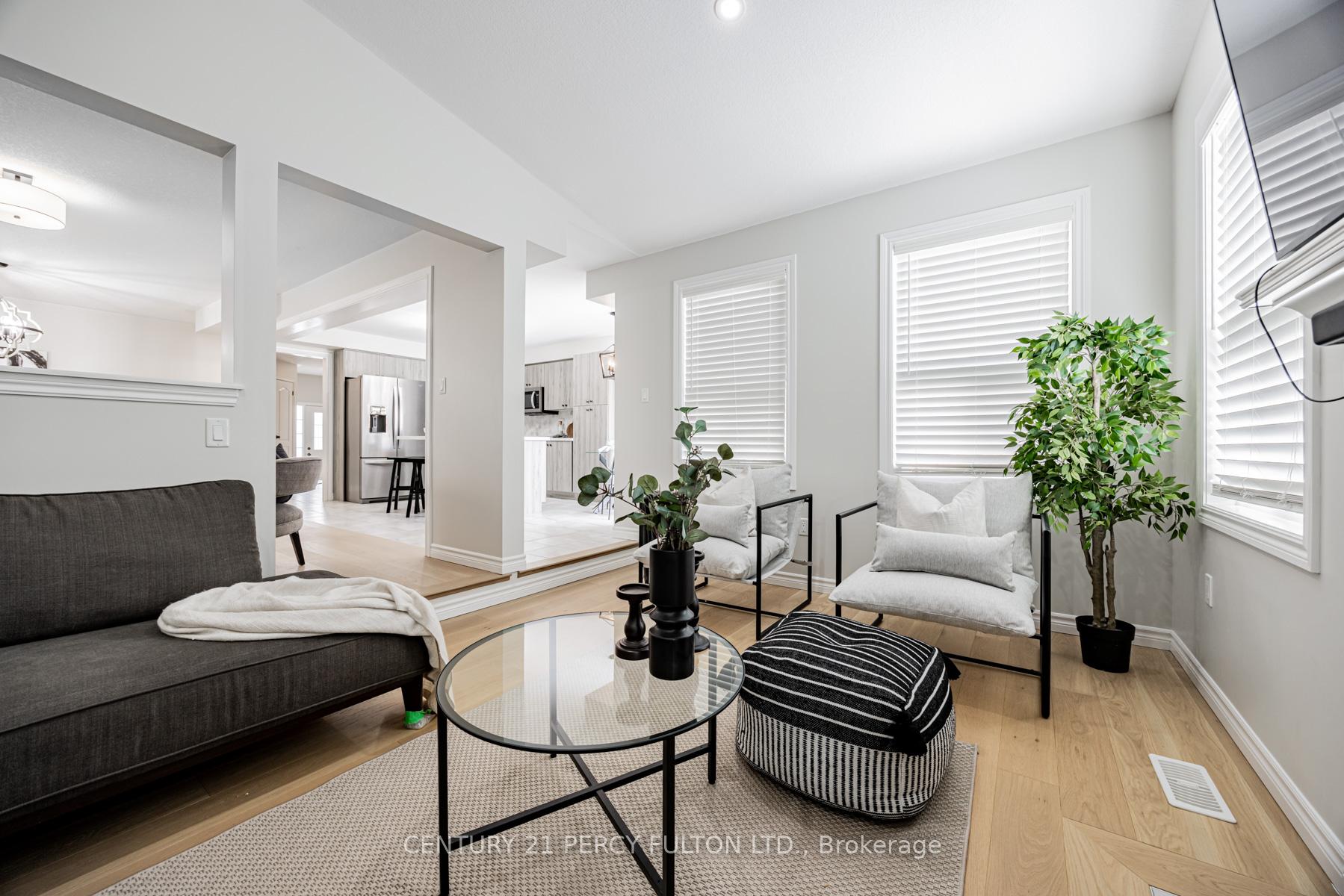 Photo 17 of 1481 Dunedin Crescent, Oshawa, Taunton — HOMEH