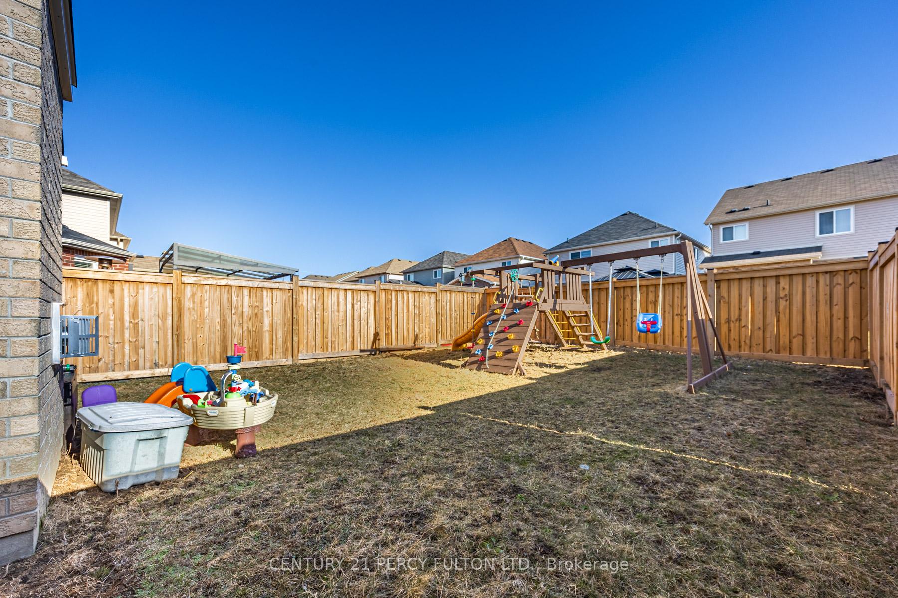 Photo 31 of 1481 Dunedin Crescent, Oshawa, Taunton — HOMEH