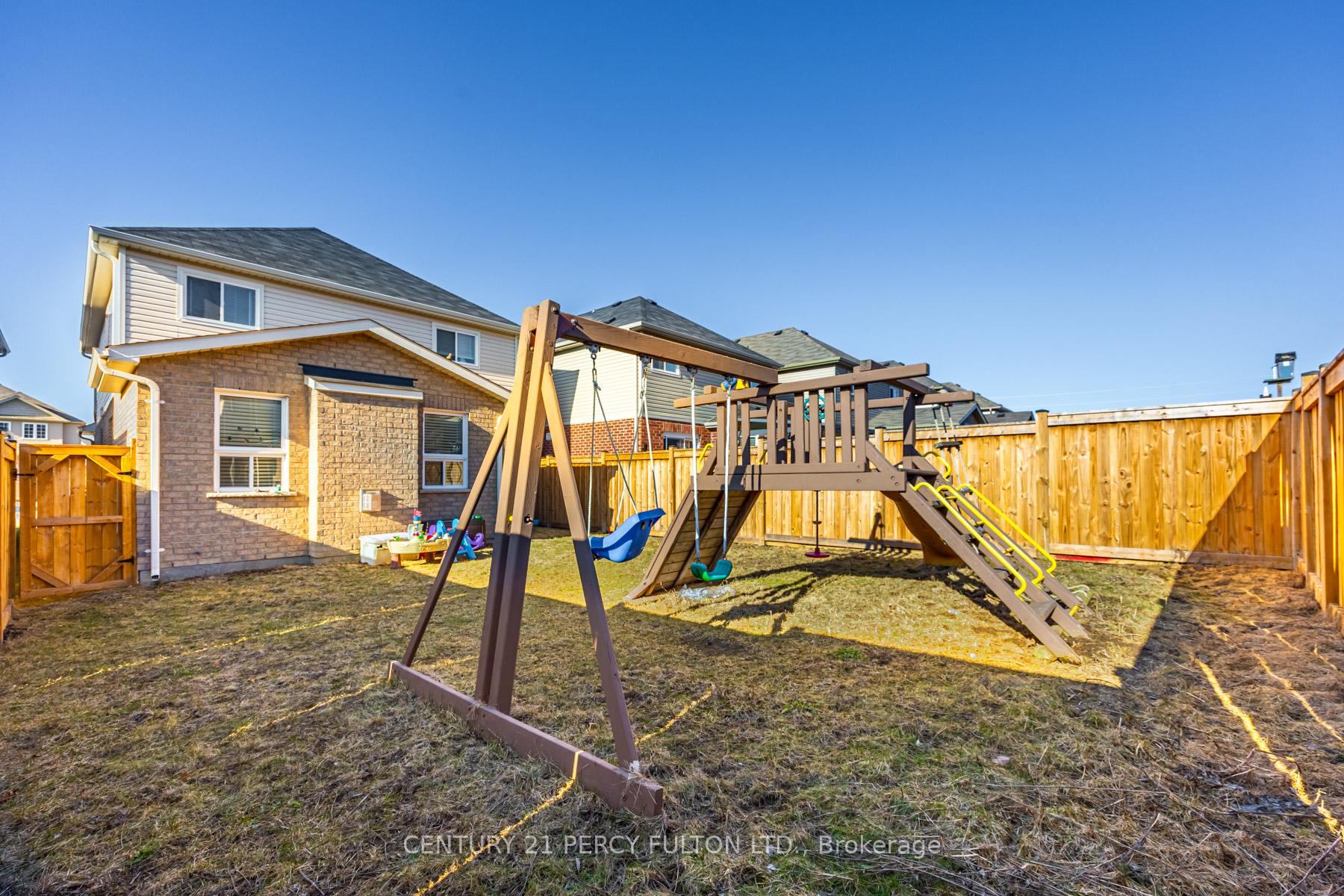 Photo 32 of 1481 Dunedin Crescent, Oshawa, Taunton — HOMEH