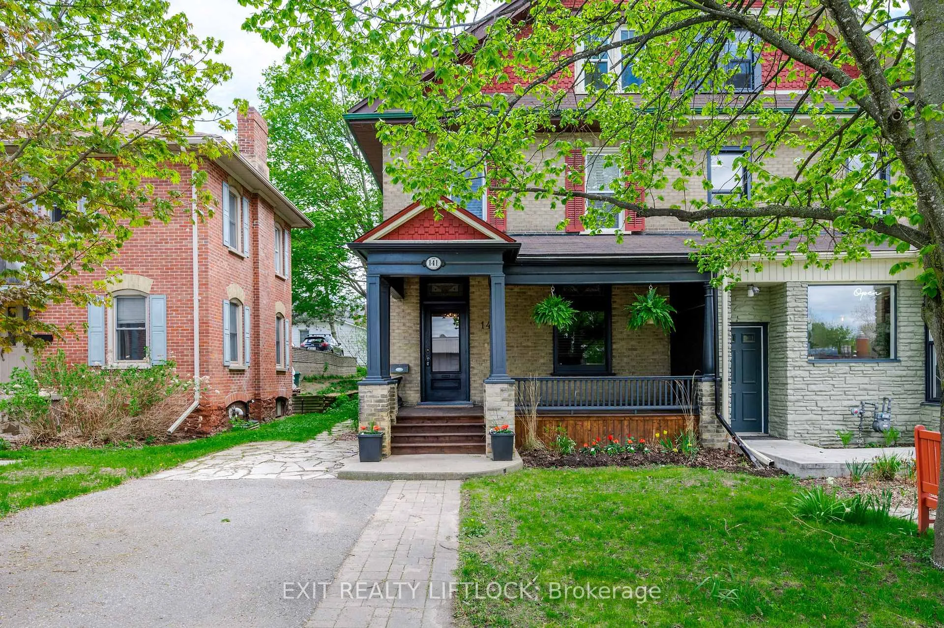 Photo 1 of 141 Hunter Street E, Peterborough, Ashburnham Ward 4 — HOMEH