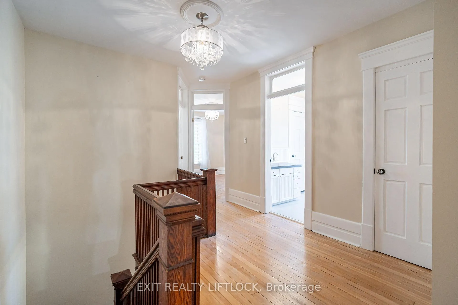 Photo 12 of 141 Hunter Street E, Peterborough, Ashburnham Ward 4 — HOMEH