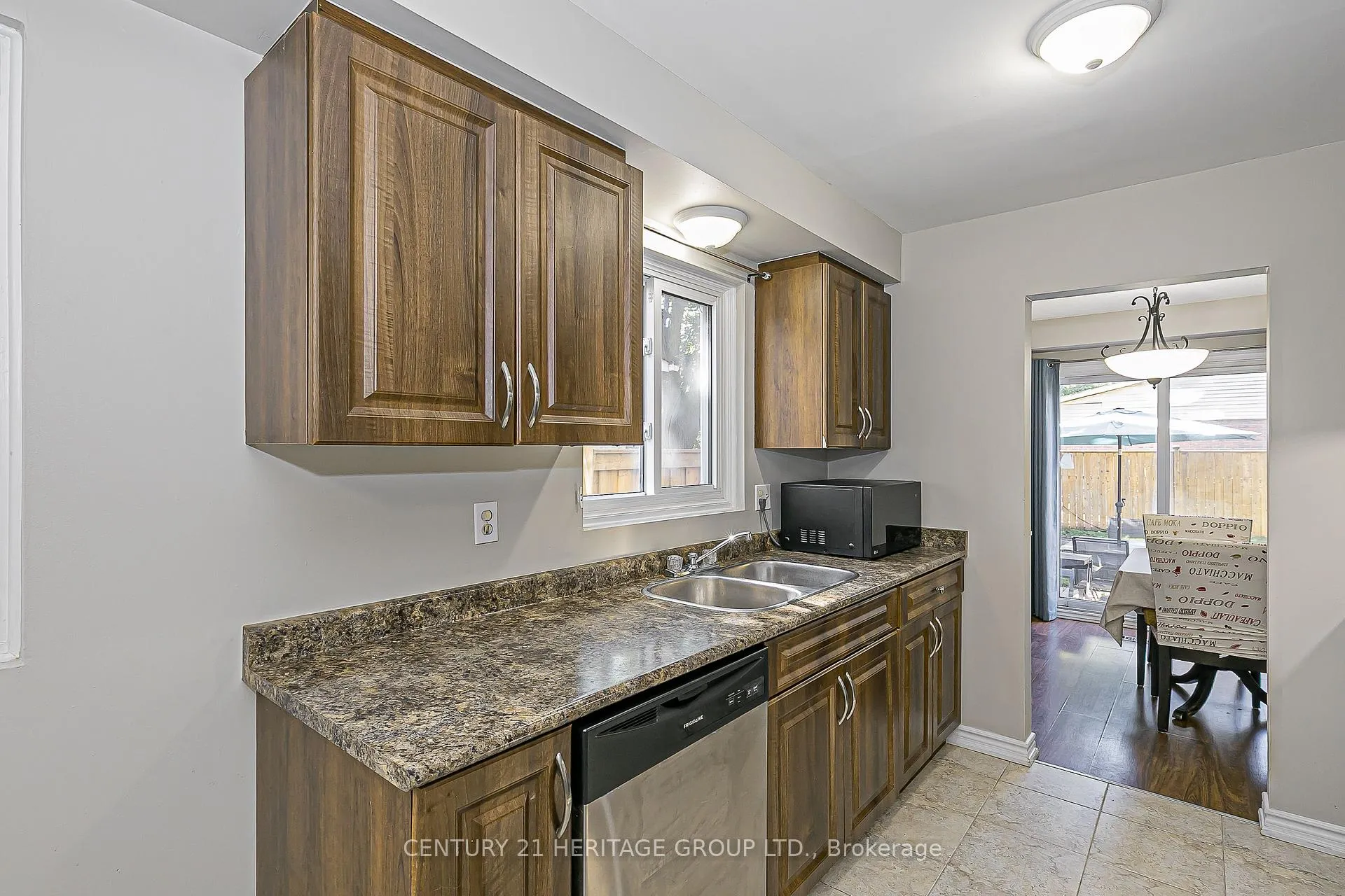 Photo 42 of 134 Walton Drive, Aurora, Aurora Village — HOMEH