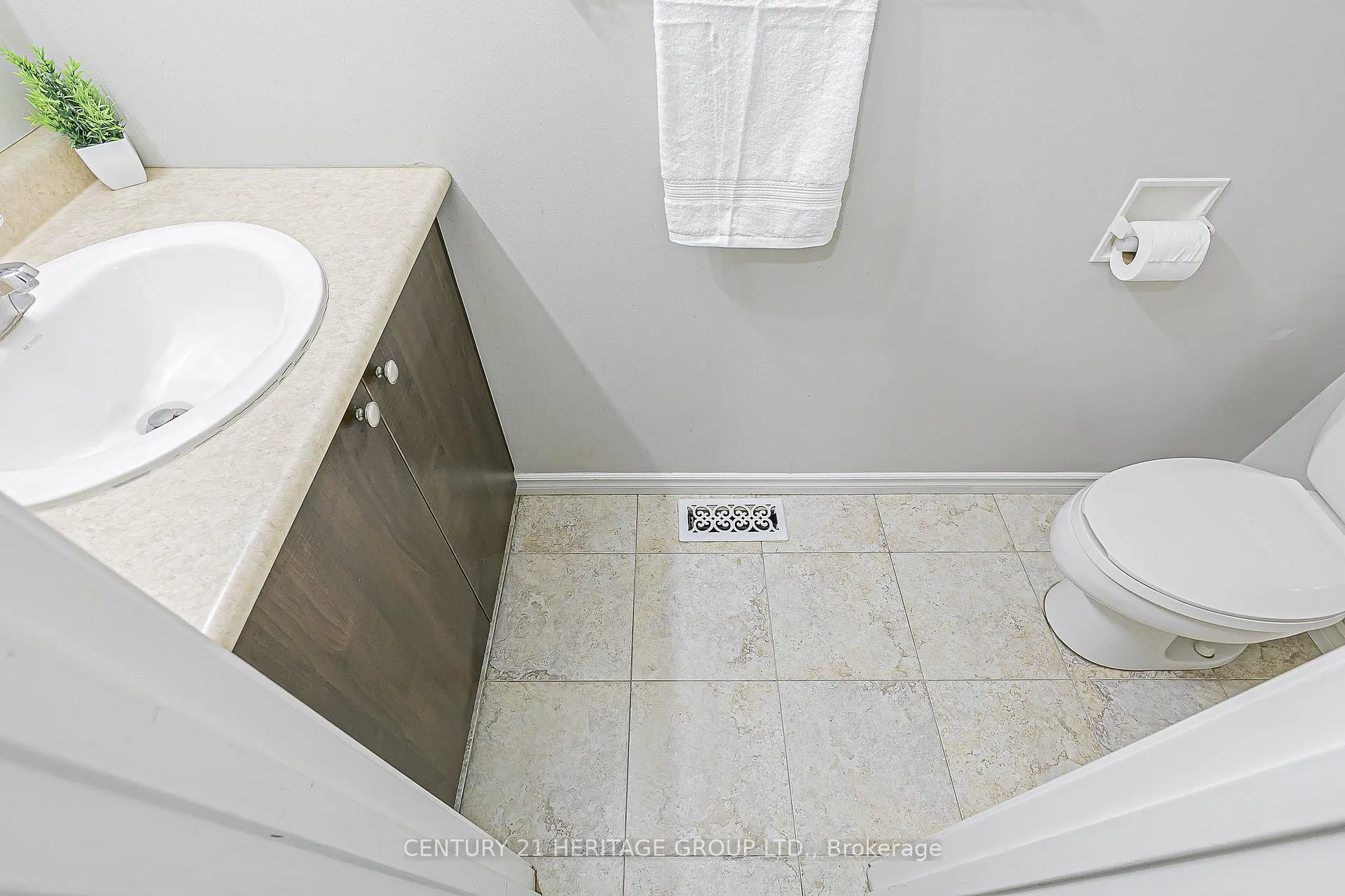 Photo 49 of 134 Walton Drive, Aurora, Aurora Village — HOMEH