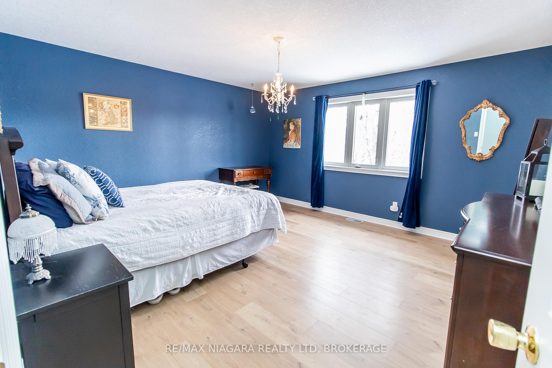Photo 19 of 59 Thorold Road E, Welland, Prince Charles — HOMEH