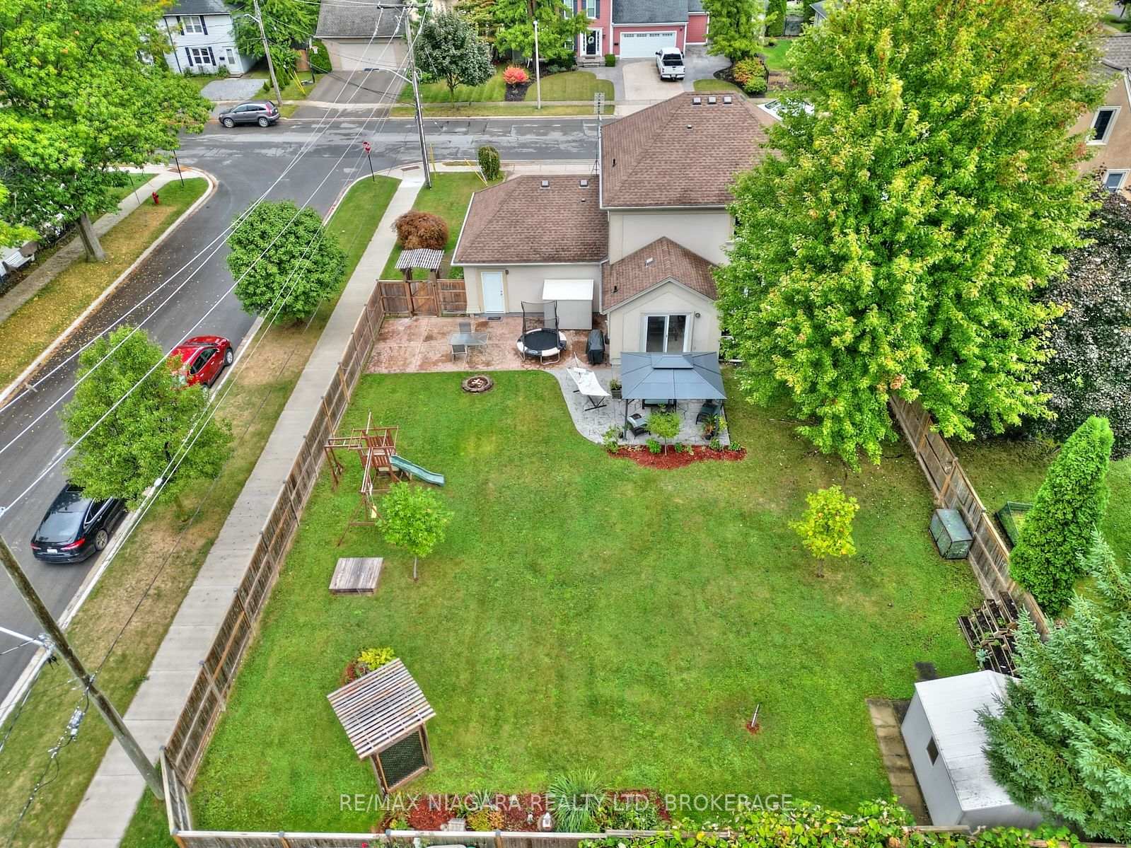Photo 30 of 59 Thorold Road E, Welland, Prince Charles — HOMEH
