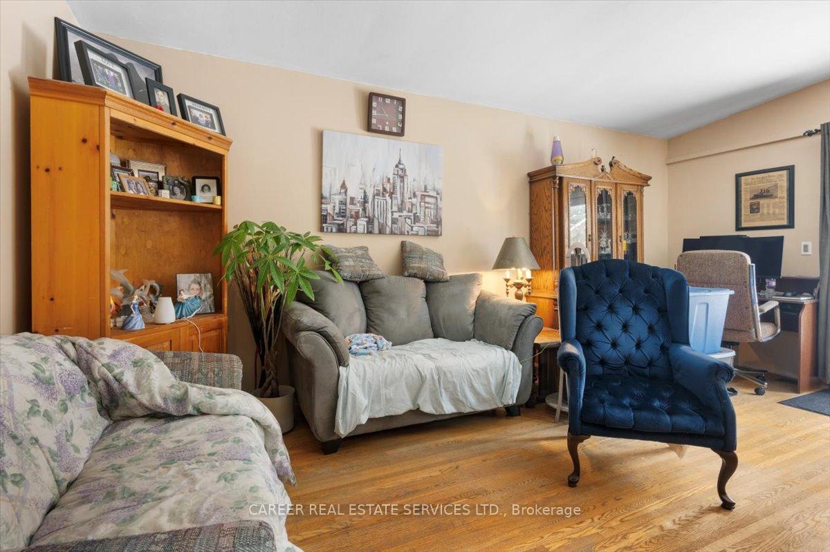 Photo 5 of 593 Central Park Boulevard N, Oshawa, O'Neill — HOMEH