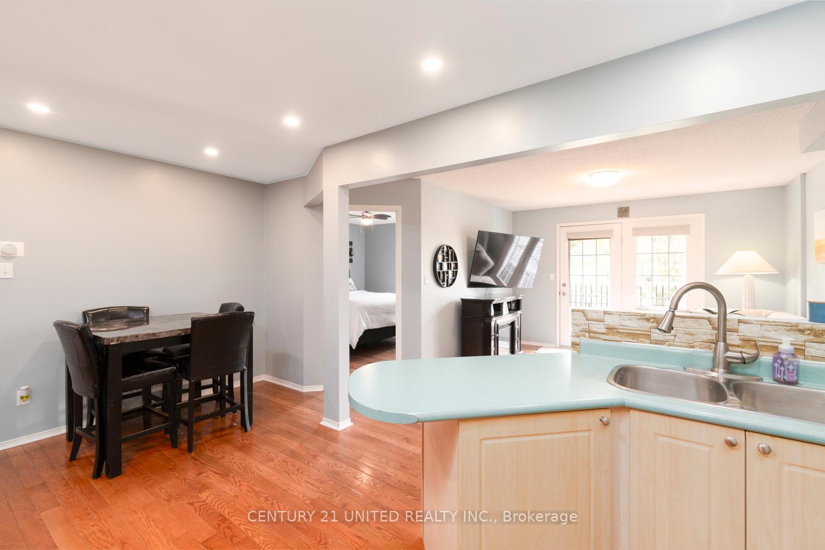 Photo 11 of 1301 Eagle Crescent, Peterborough, Monaghan Ward 2 — HOMEH