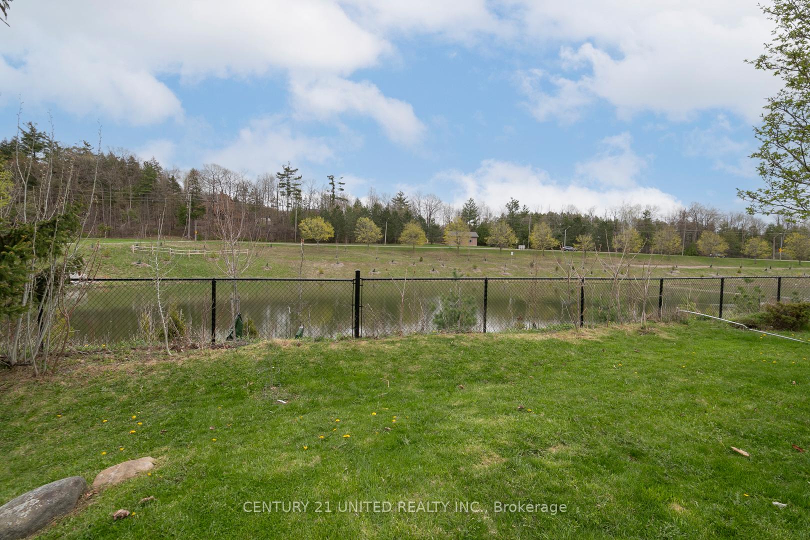 Photo 32 of 1301 Eagle Crescent, Peterborough, Monaghan Ward 2 — HOMEH