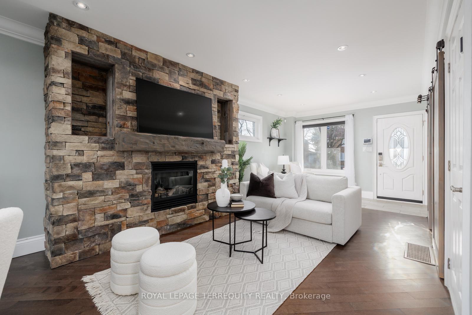 Photo 10 of 639 Somerville Avenue, Oshawa, O'Neill — HOMEH