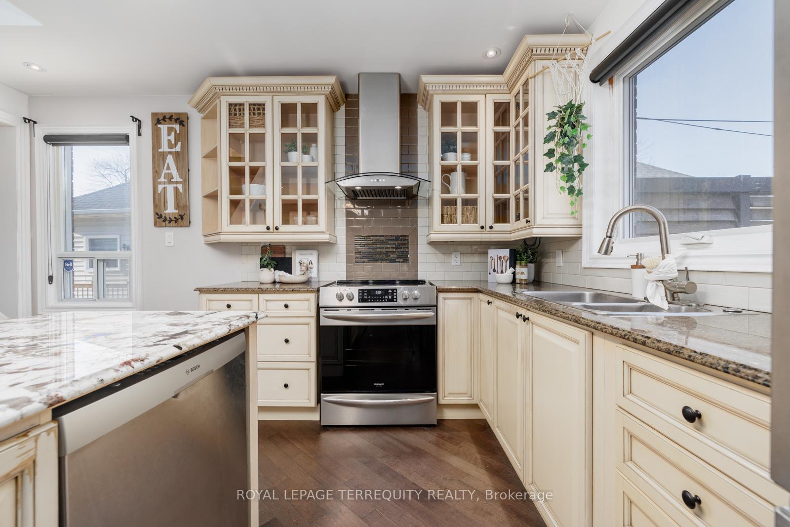 Photo 14 of 639 Somerville Avenue, Oshawa, O'Neill — HOMEH