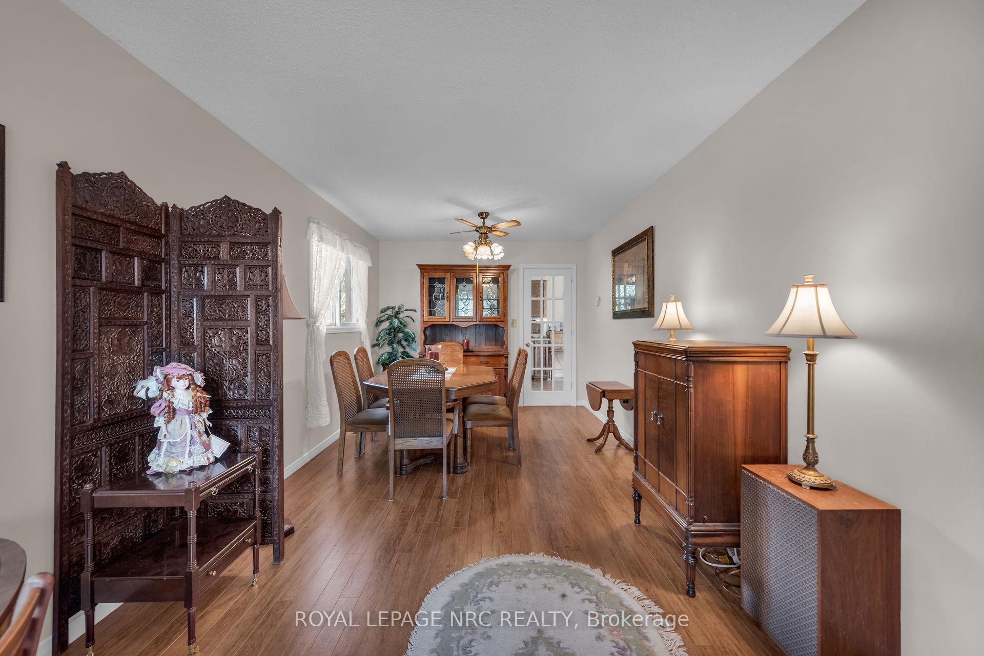 Photo 12 of 143 Briarsdale Crescent, Welland, N. Welland — HOMEH