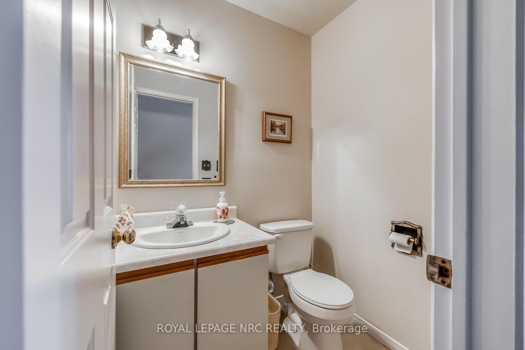 Photo 14 of 143 Briarsdale Crescent, Welland, N. Welland — HOMEH