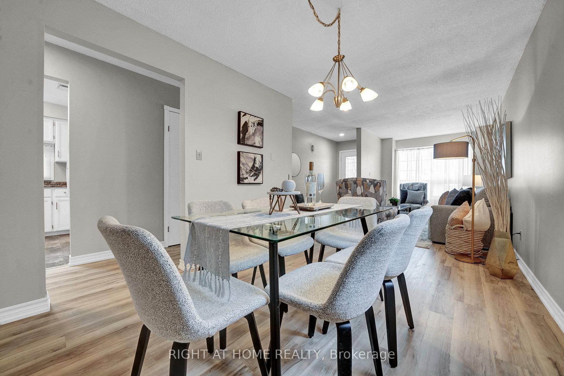 Photo 10 of 115 Ribblesdale Drive, Whitby, Pringle Creek — HOMEH