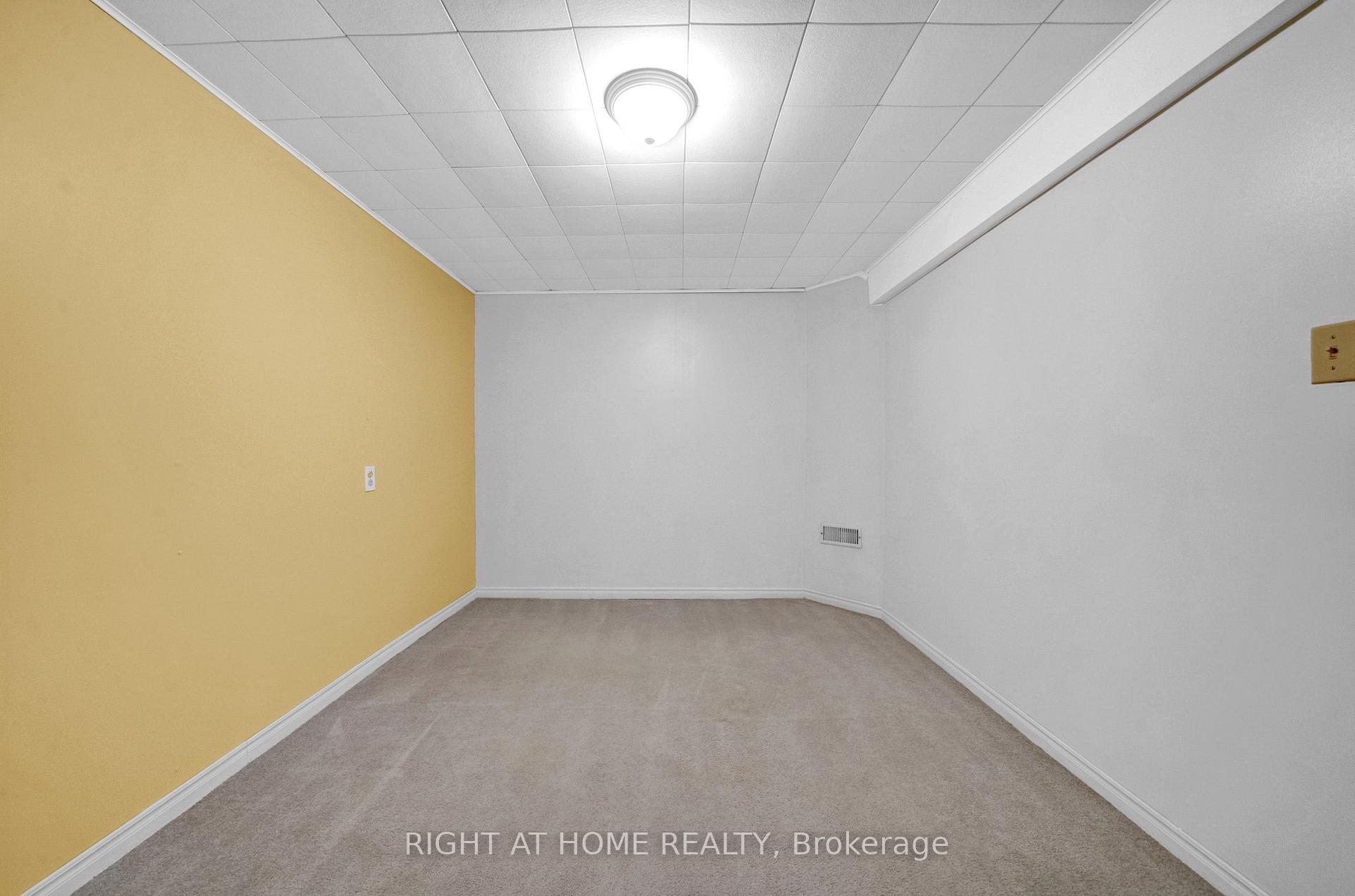Photo 29 of 115 Ribblesdale Drive, Whitby, Pringle Creek — HOMEH