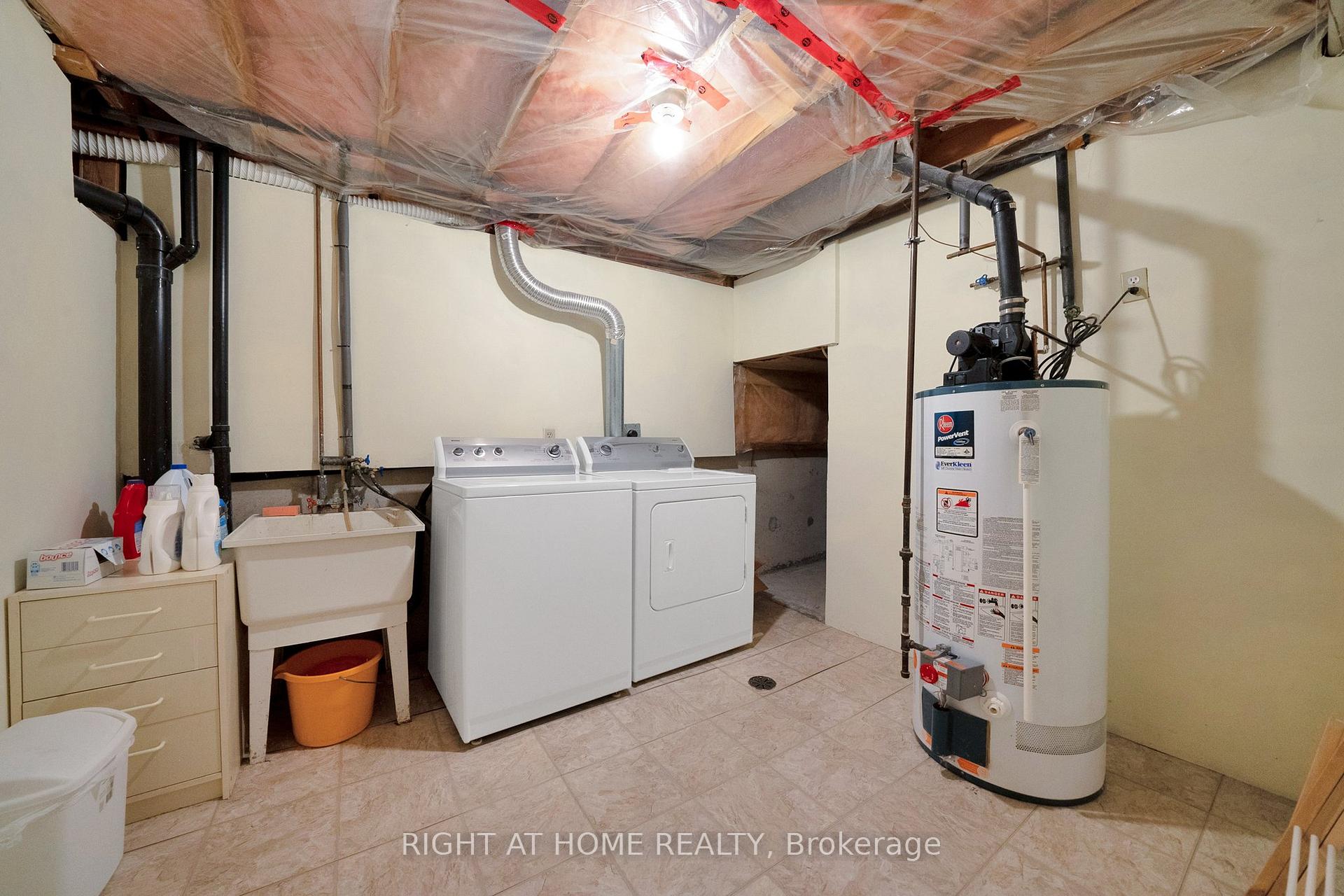 Photo 32 of 115 Ribblesdale Drive, Whitby, Pringle Creek — HOMEH