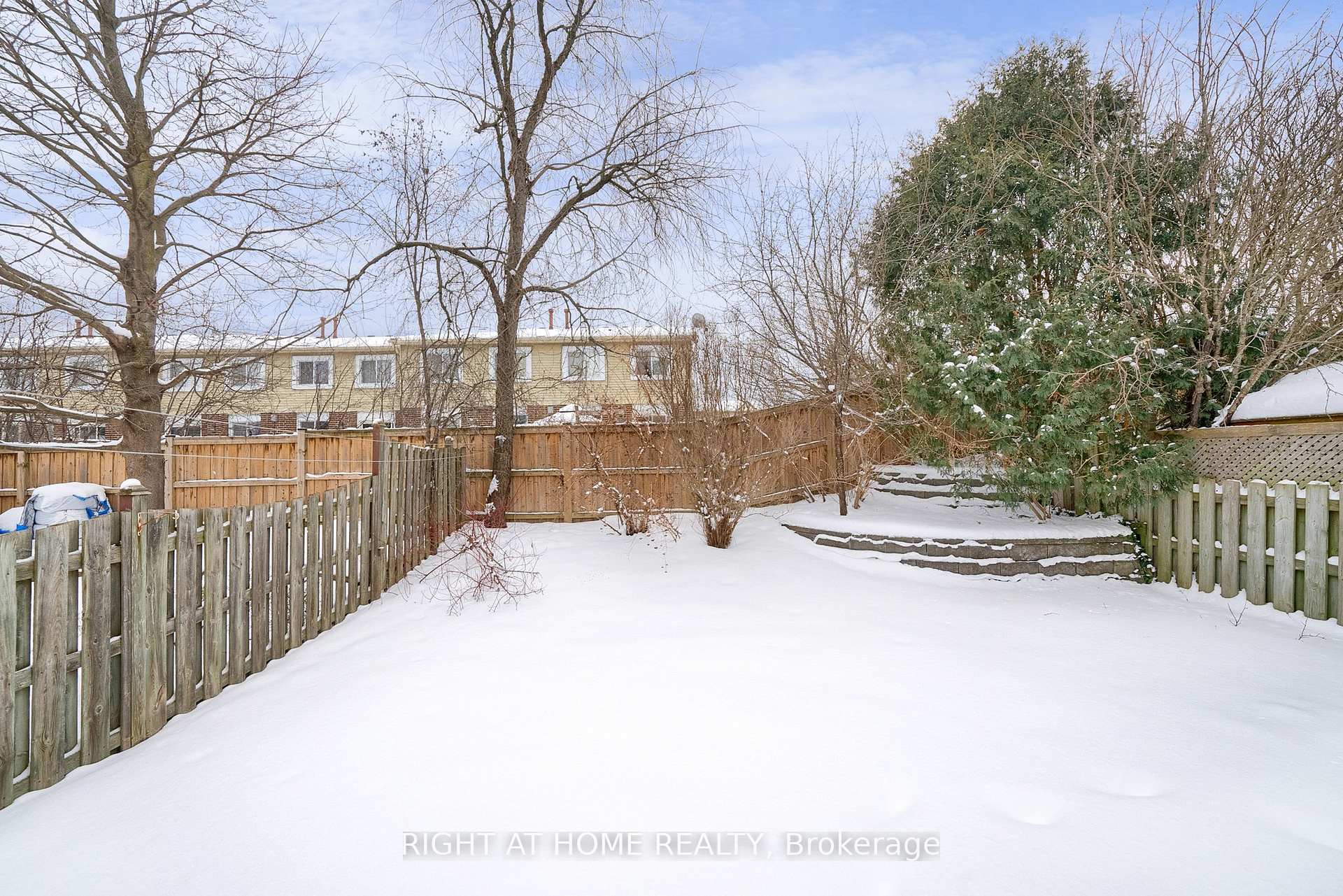 Photo 34 of 115 Ribblesdale Drive, Whitby, Pringle Creek — HOMEH