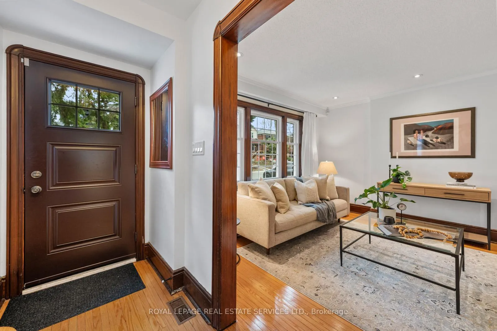 Photo 5 of 326 Indian Grove, Toronto, High Park North — HOMEH