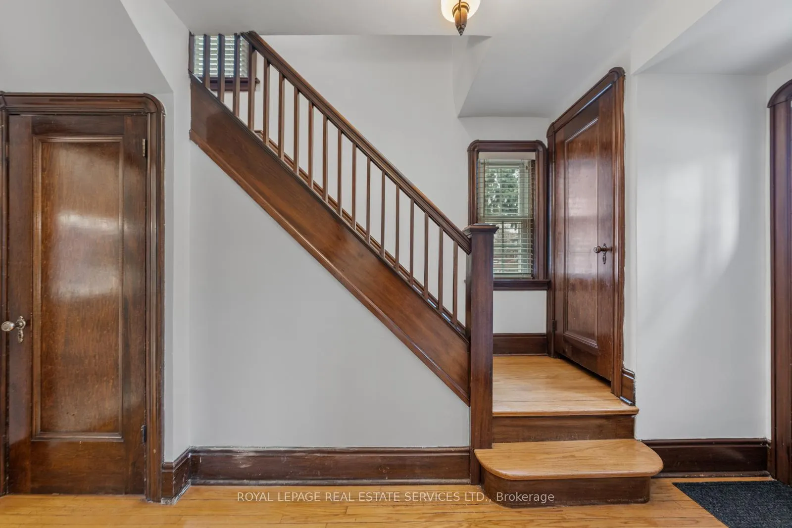 Photo 17 of 326 Indian Grove, Toronto, High Park North — HOMEH
