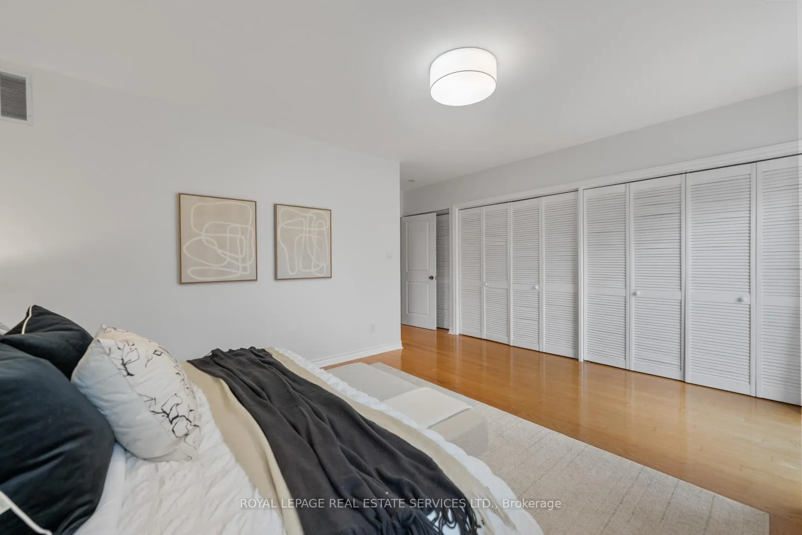 Photo 20 of 326 Indian Grove, Toronto, High Park North — HOMEH
