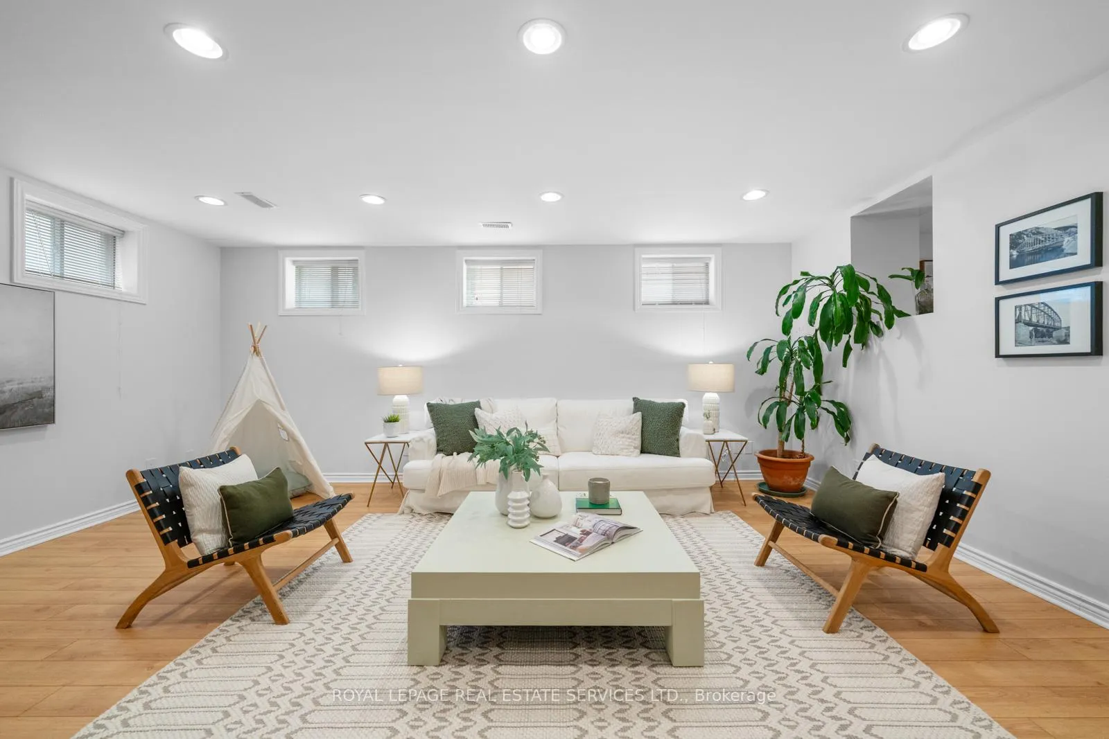 Photo 35 of 326 Indian Grove, Toronto, High Park North — HOMEH