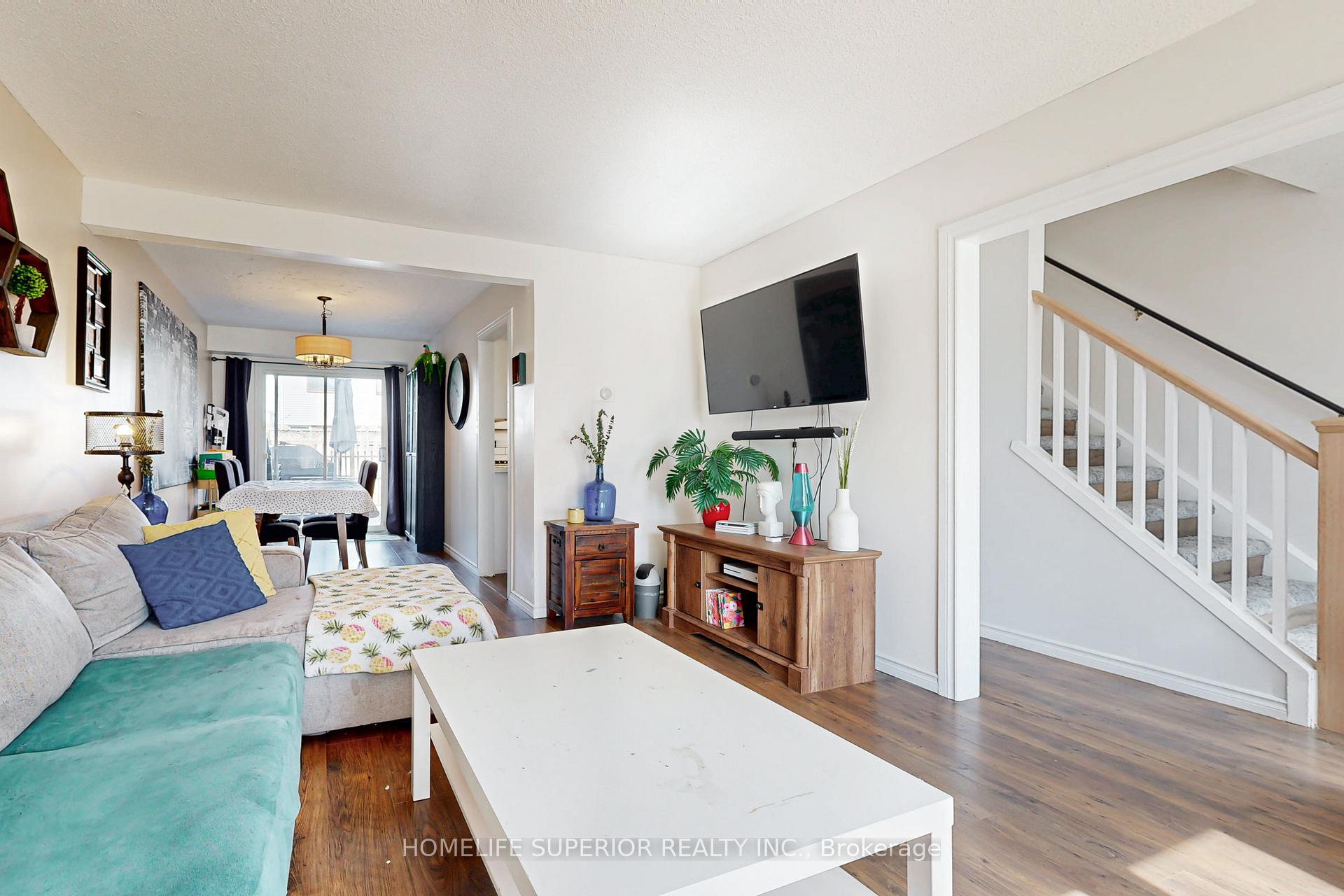 Photo 8 of 1438 Fenelon Crescent, Oshawa, Lakeview — HOMEH