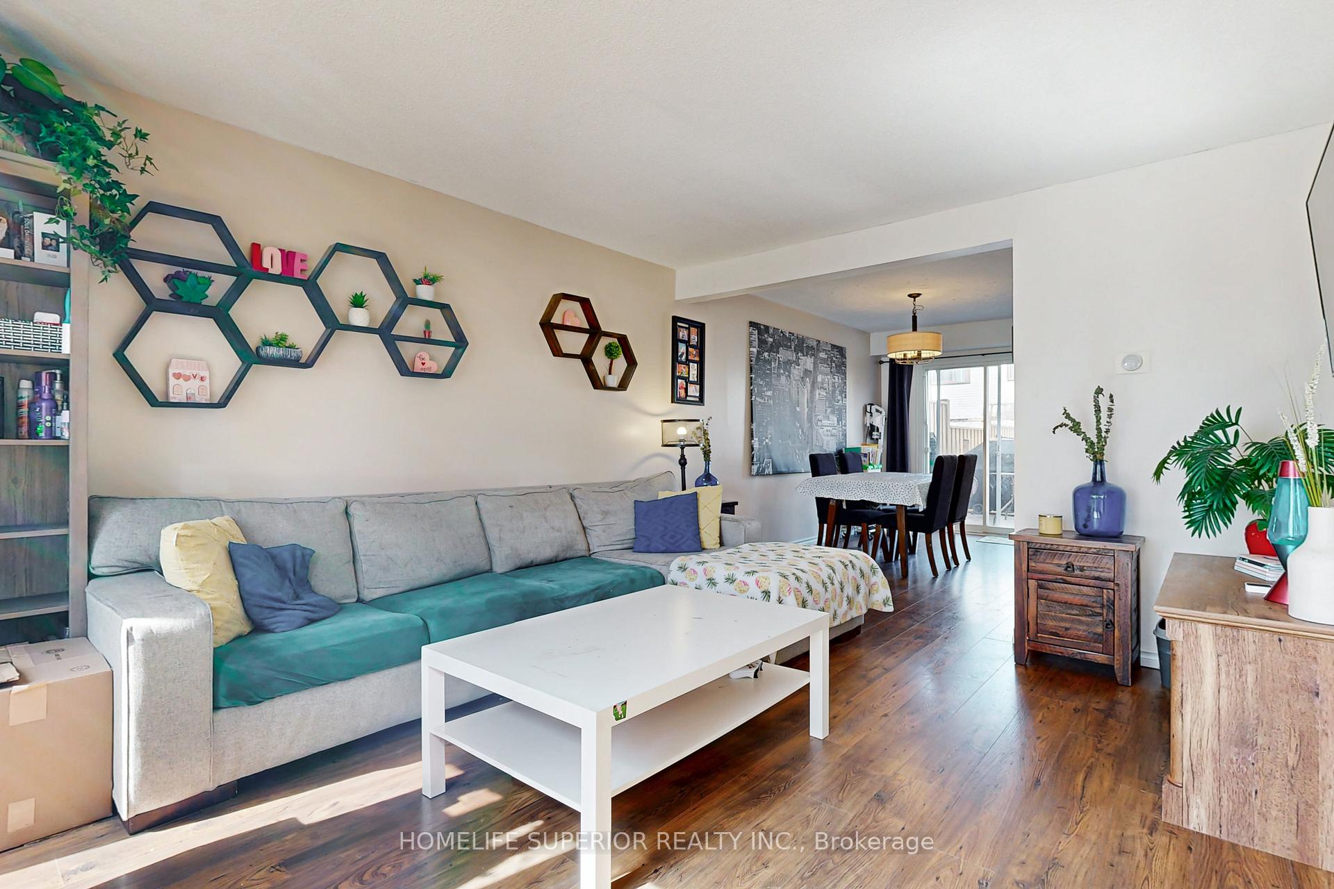 Photo 9 of 1438 Fenelon Crescent, Oshawa, Lakeview — HOMEH