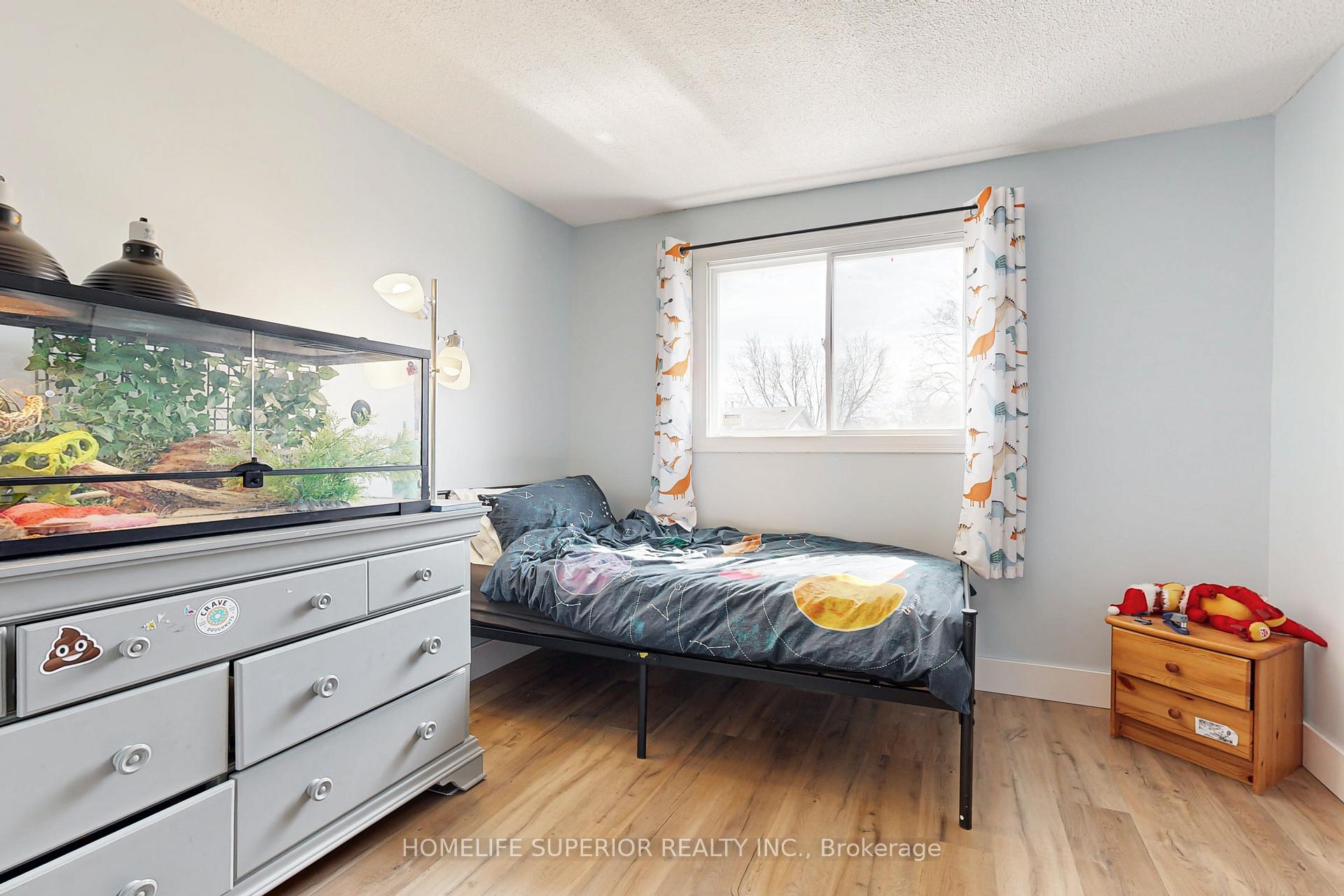 Photo 24 of 1438 Fenelon Crescent, Oshawa, Lakeview — HOMEH