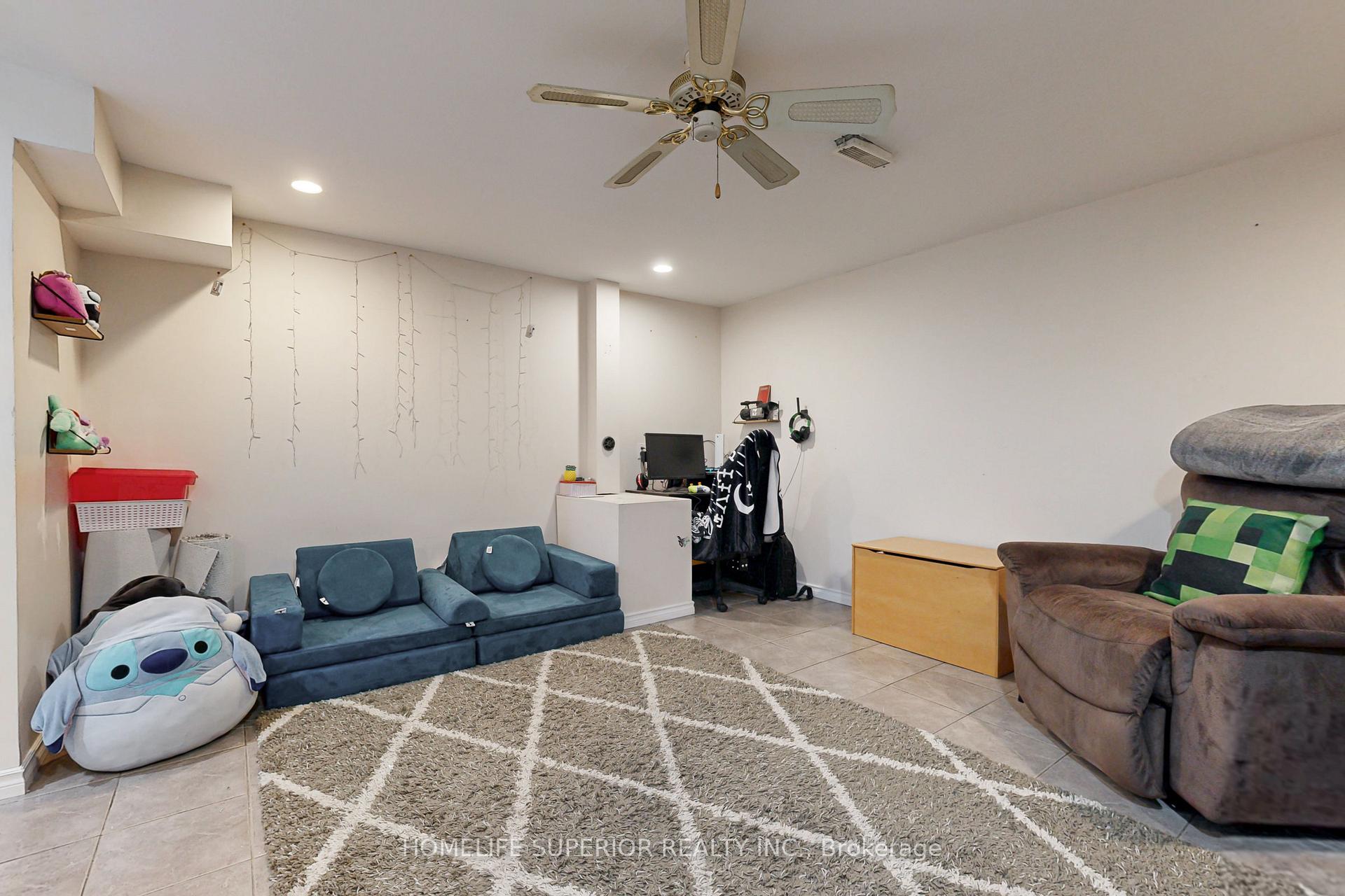 Photo 35 of 1438 Fenelon Crescent, Oshawa, Lakeview — HOMEH