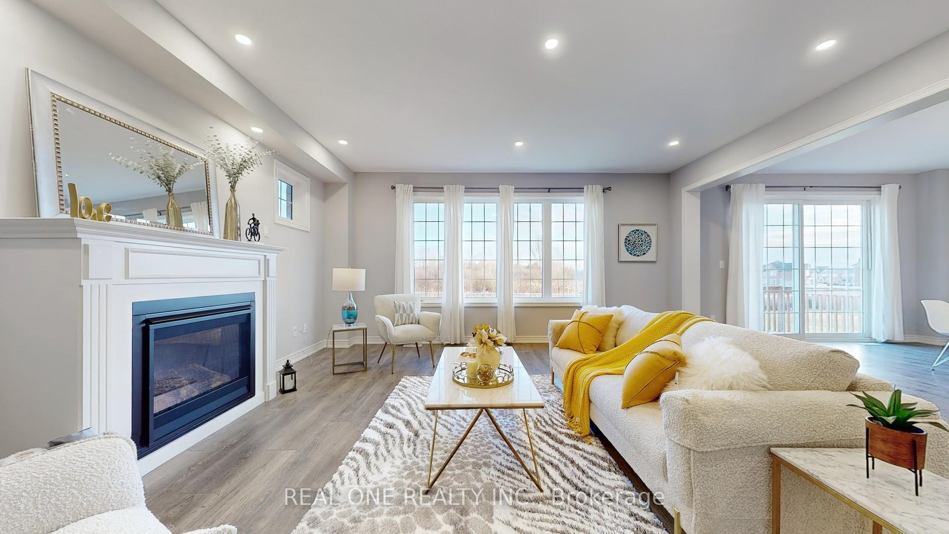 Photo 9 of 305 Windfields Farm Drive W, Oshawa, Windfields — HOMEH