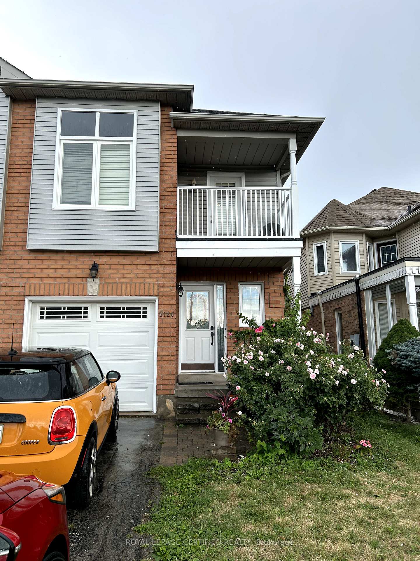 Front of 5126 Des Jardines Drive