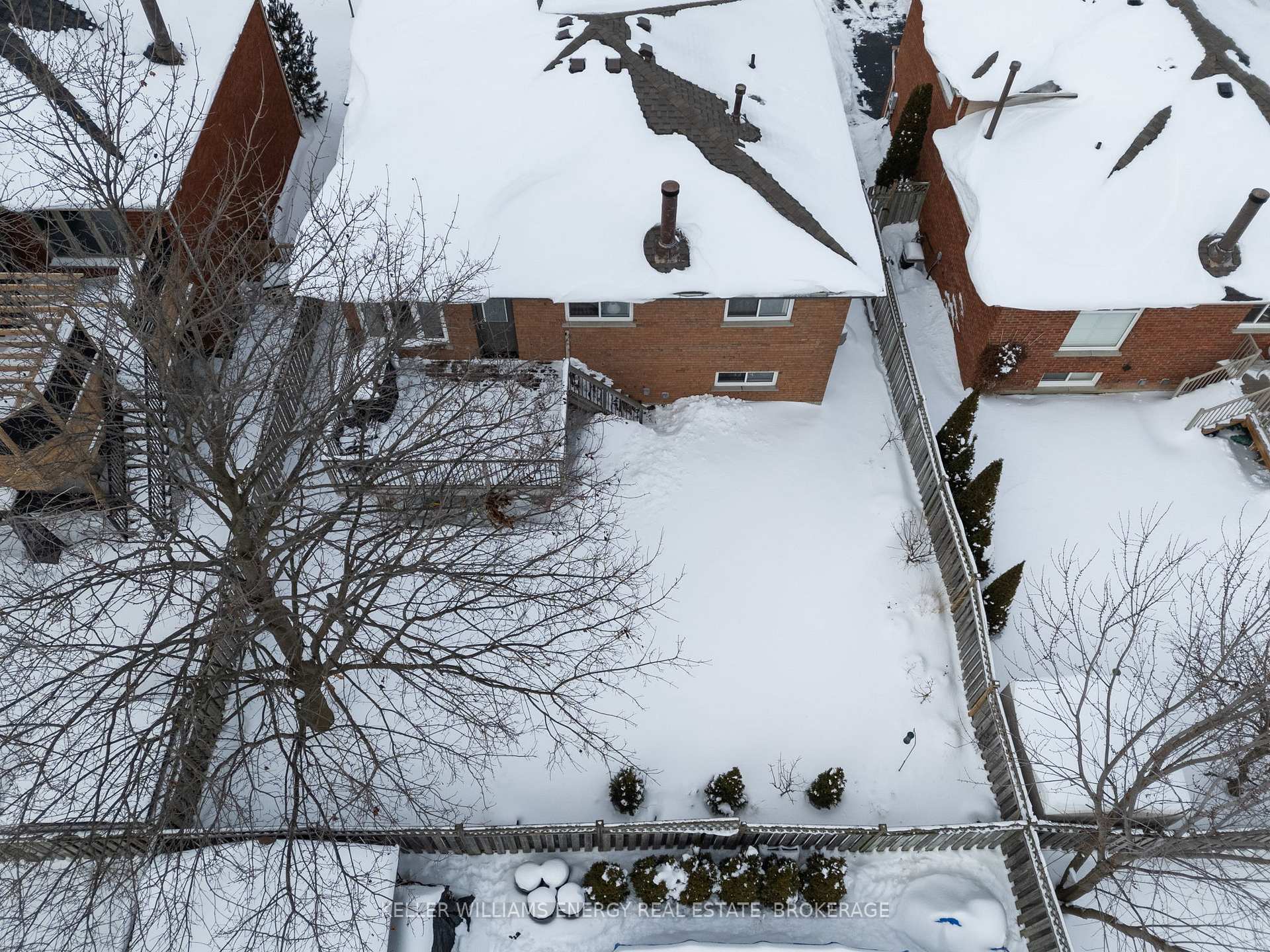 Photo 26 of 37 Limestone Crescent, Whitby, Pringle Creek — HOMEH