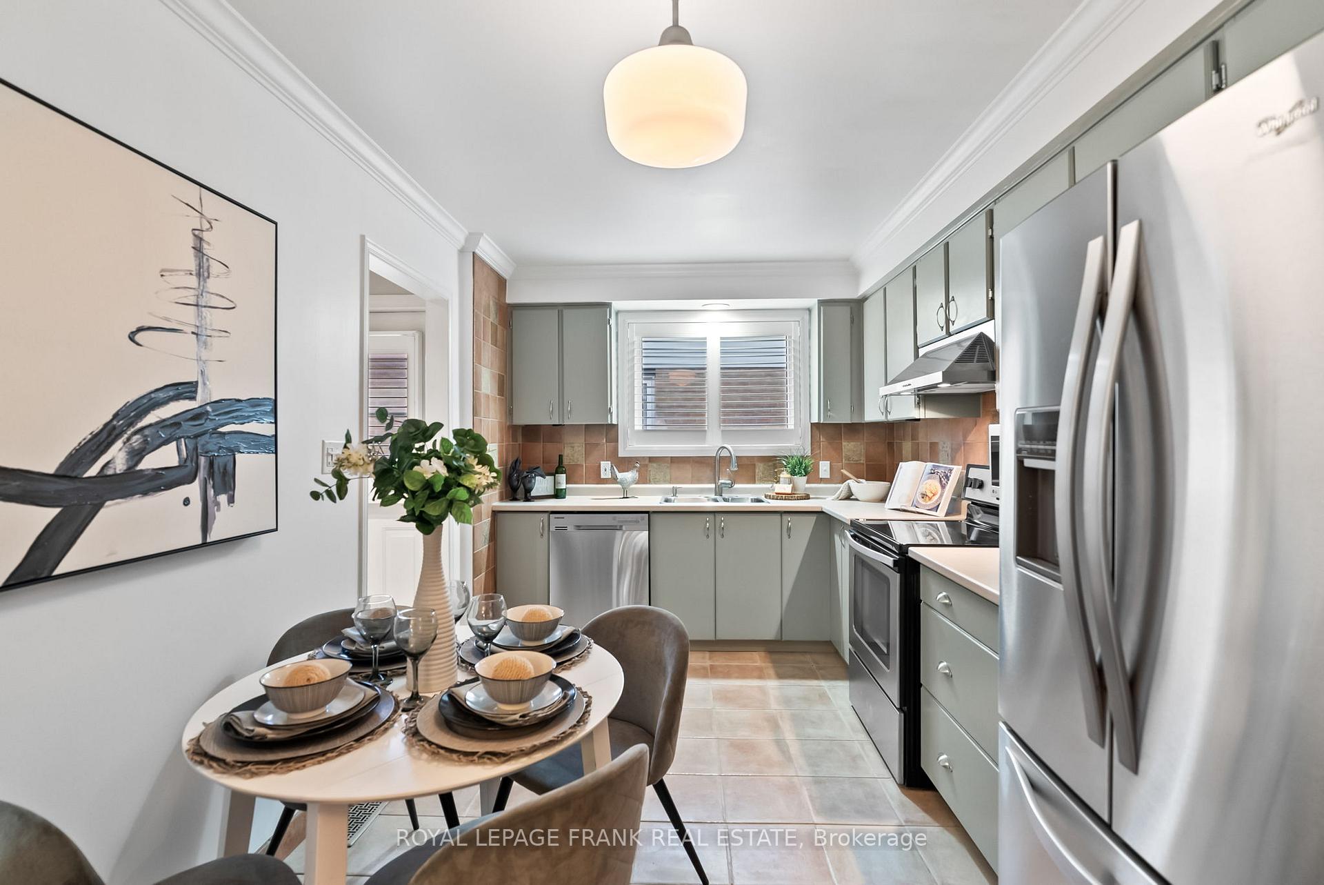 Photo 12 of 475 Rossland Road E, Oshawa, O'Neill — HOMEH