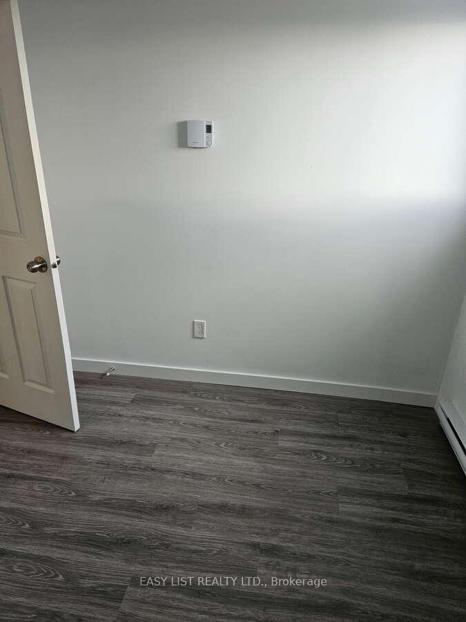 Photo 9 of 8 Gilbert Street, Belleville, Belleville Ward — HOMEH