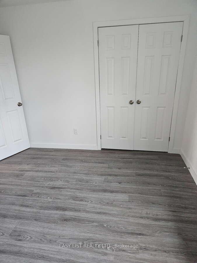Photo 12 of 8 Gilbert Street, Belleville, Belleville Ward — HOMEH
