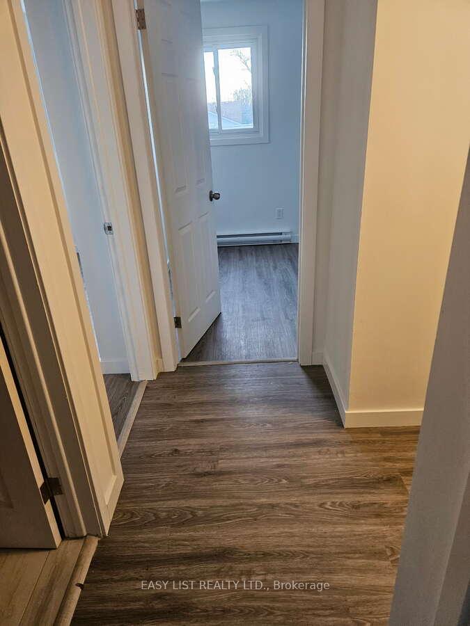 Photo 13 of 8 Gilbert Street, Belleville, Belleville Ward — HOMEH