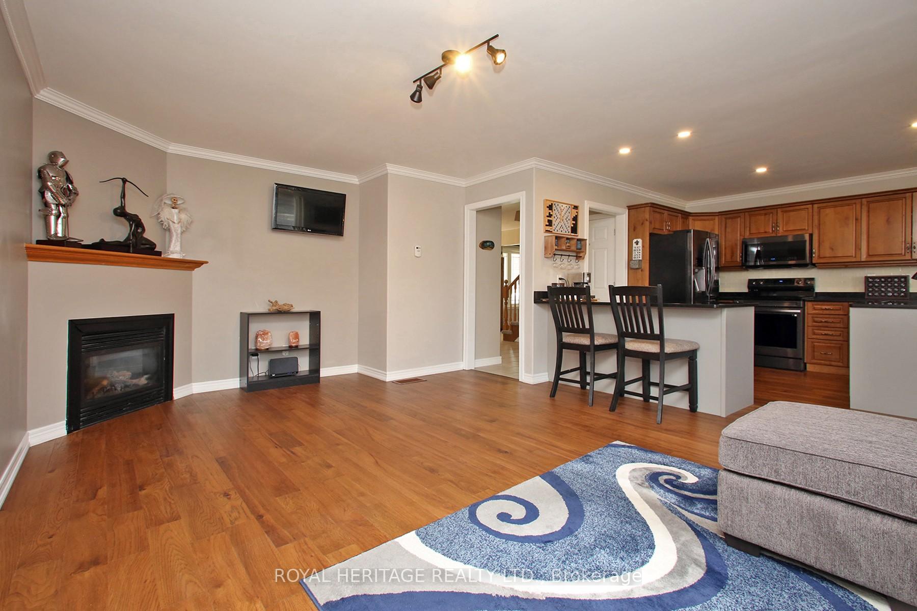 Photo 15 of 2557 Denure Drive, Peterborough, Monaghan Ward 2 — HOMEH