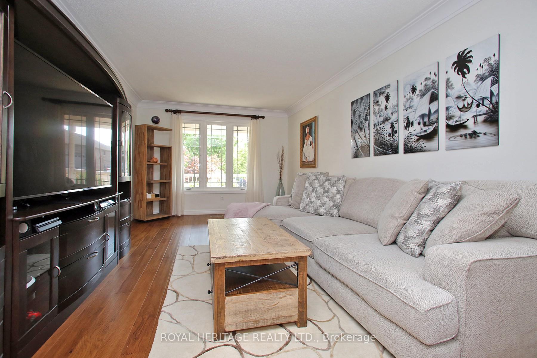 Photo 19 of 2557 Denure Drive, Peterborough, Monaghan Ward 2 — HOMEH