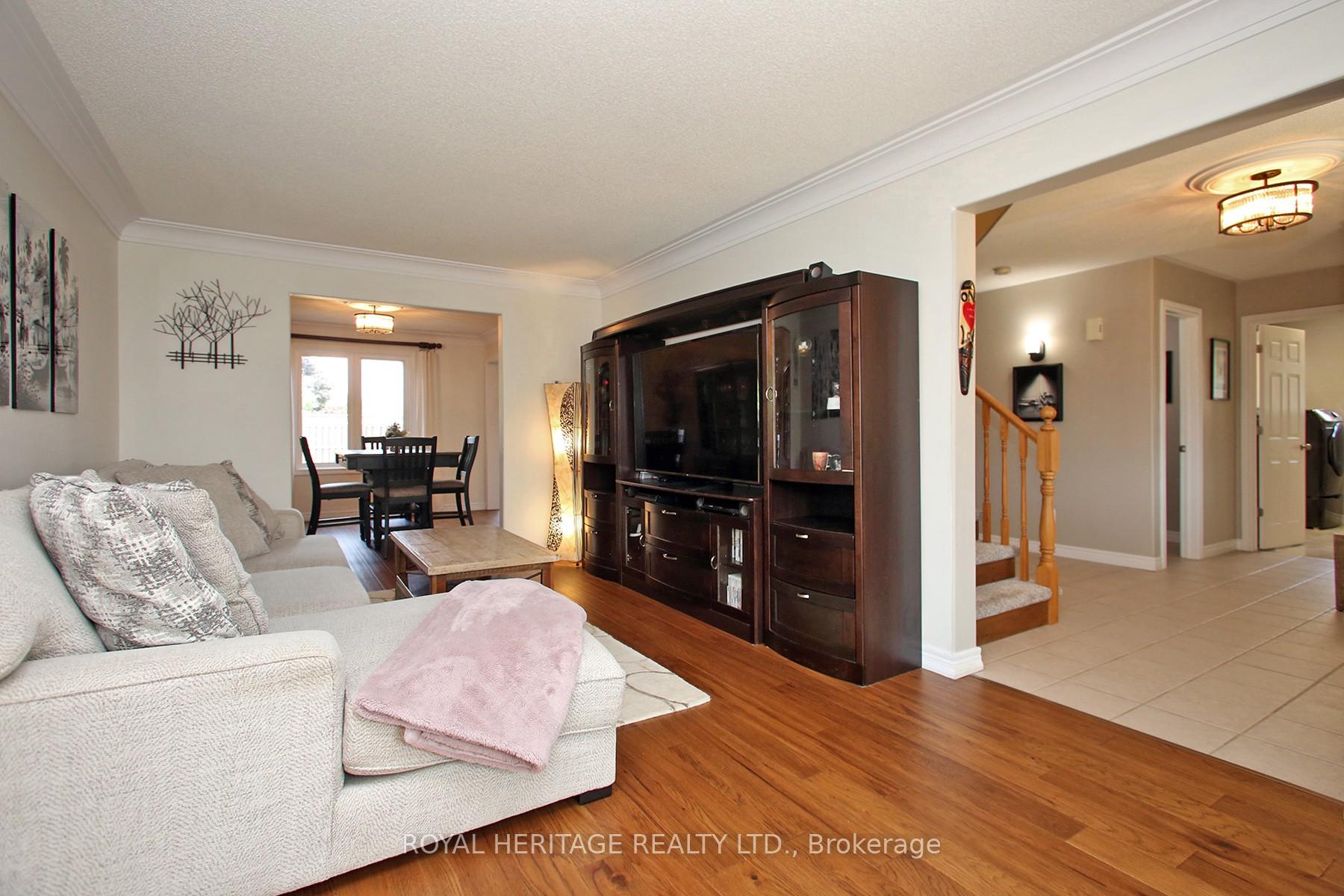 Photo 20 of 2557 Denure Drive, Peterborough, Monaghan Ward 2 — HOMEH