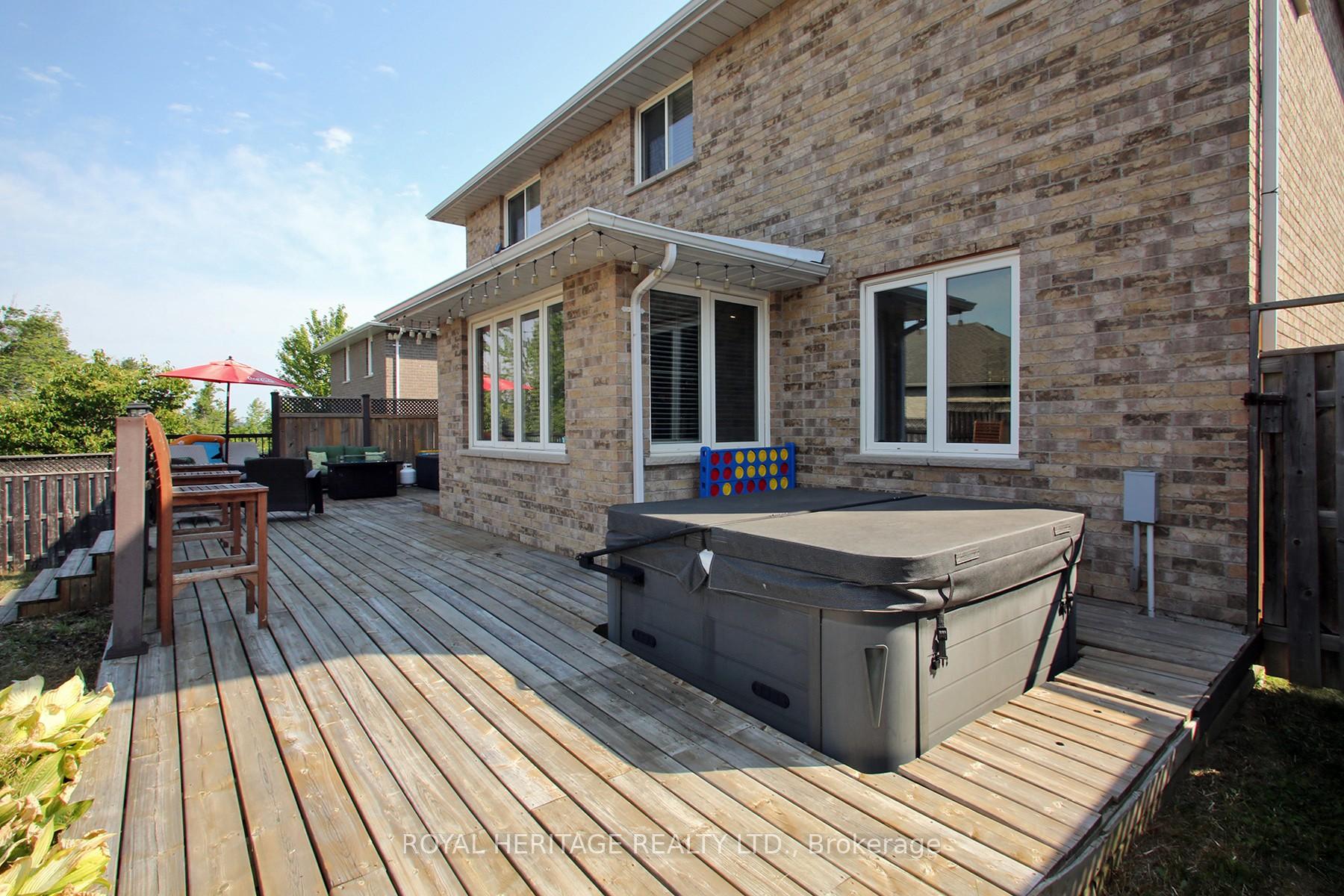 Photo 43 of 2557 Denure Drive, Peterborough, Monaghan Ward 2 — HOMEH