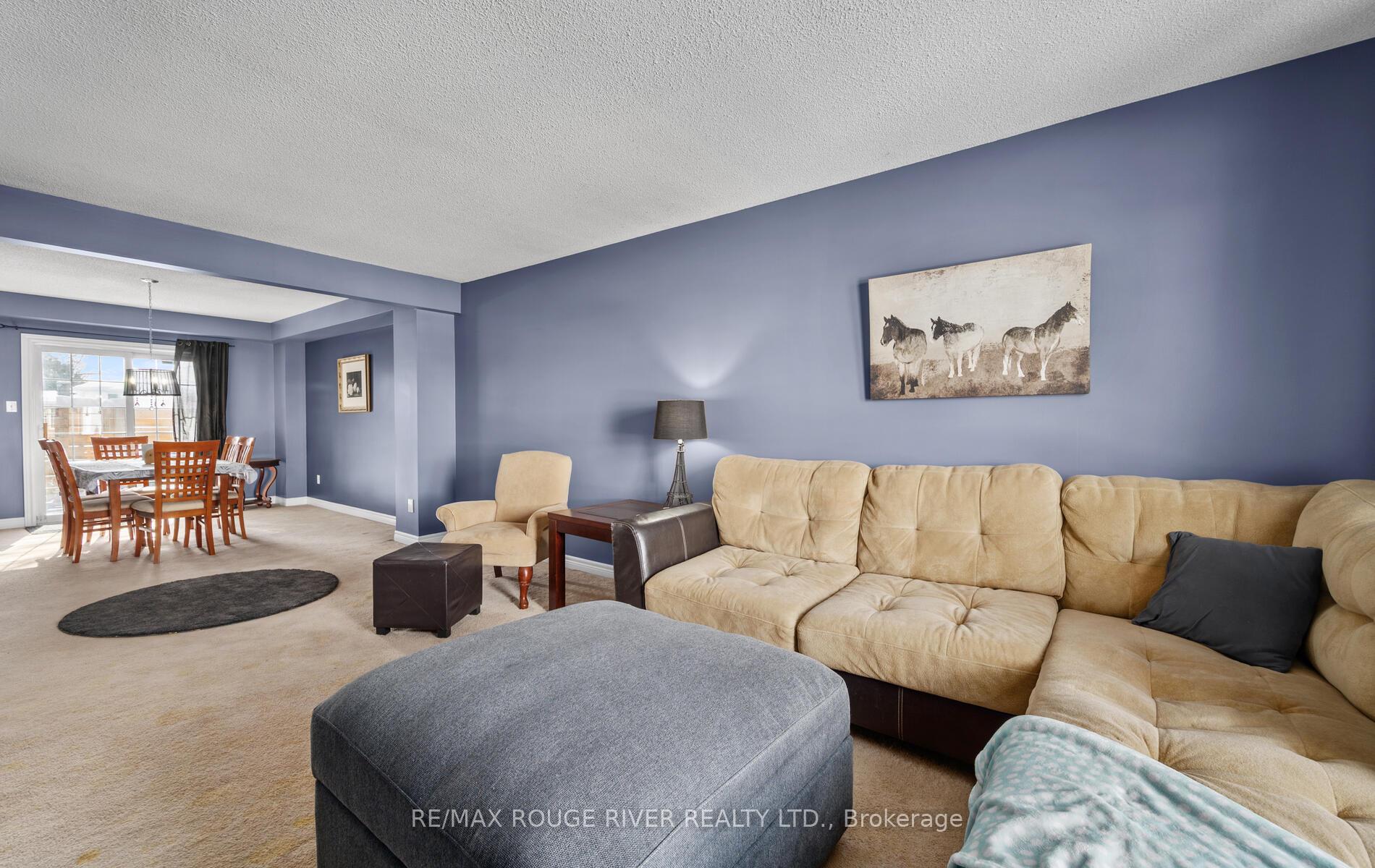 Photo 8 of 149 Stokely Crescent, Whitby, Downtown Whitby — HOMEH