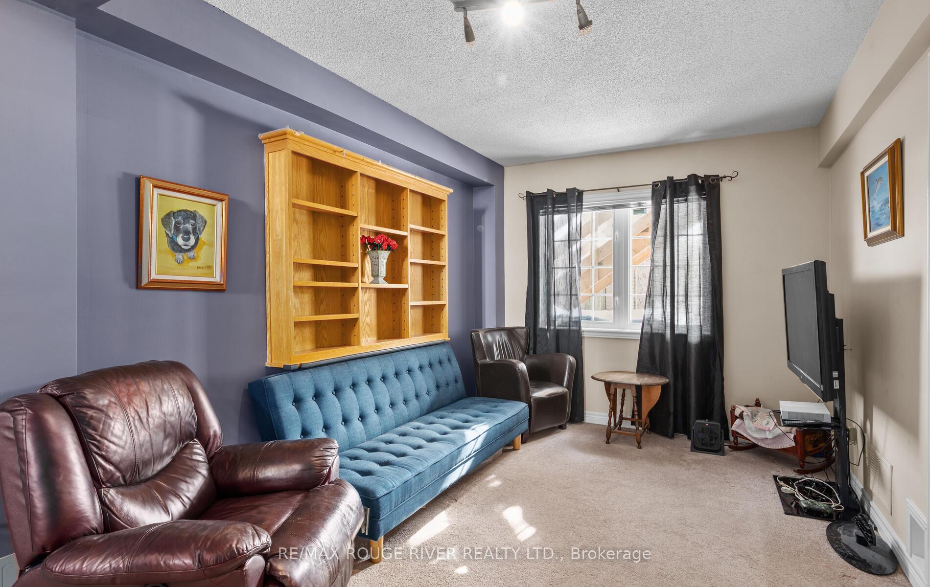 Photo 25 of 149 Stokely Crescent, Whitby, Downtown Whitby — HOMEH