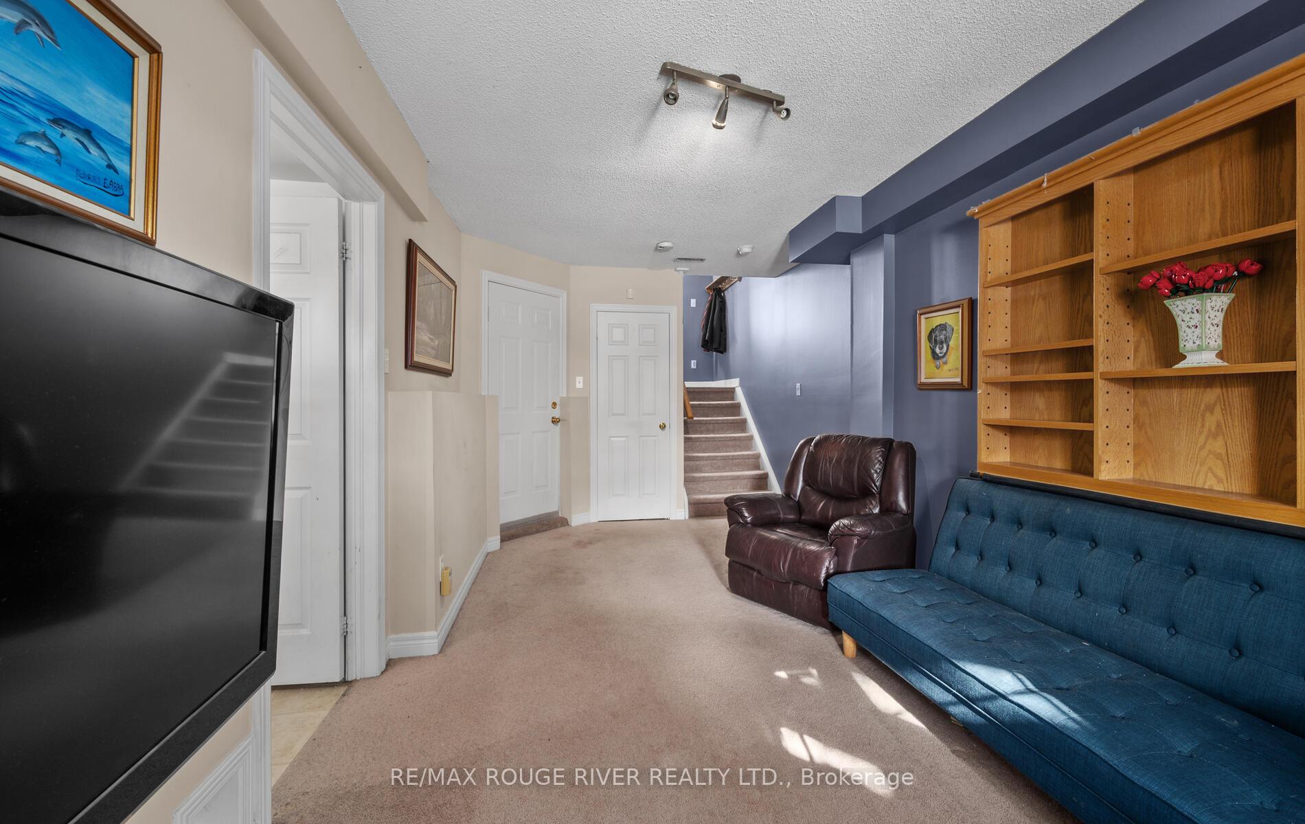 Photo 26 of 149 Stokely Crescent, Whitby, Downtown Whitby — HOMEH